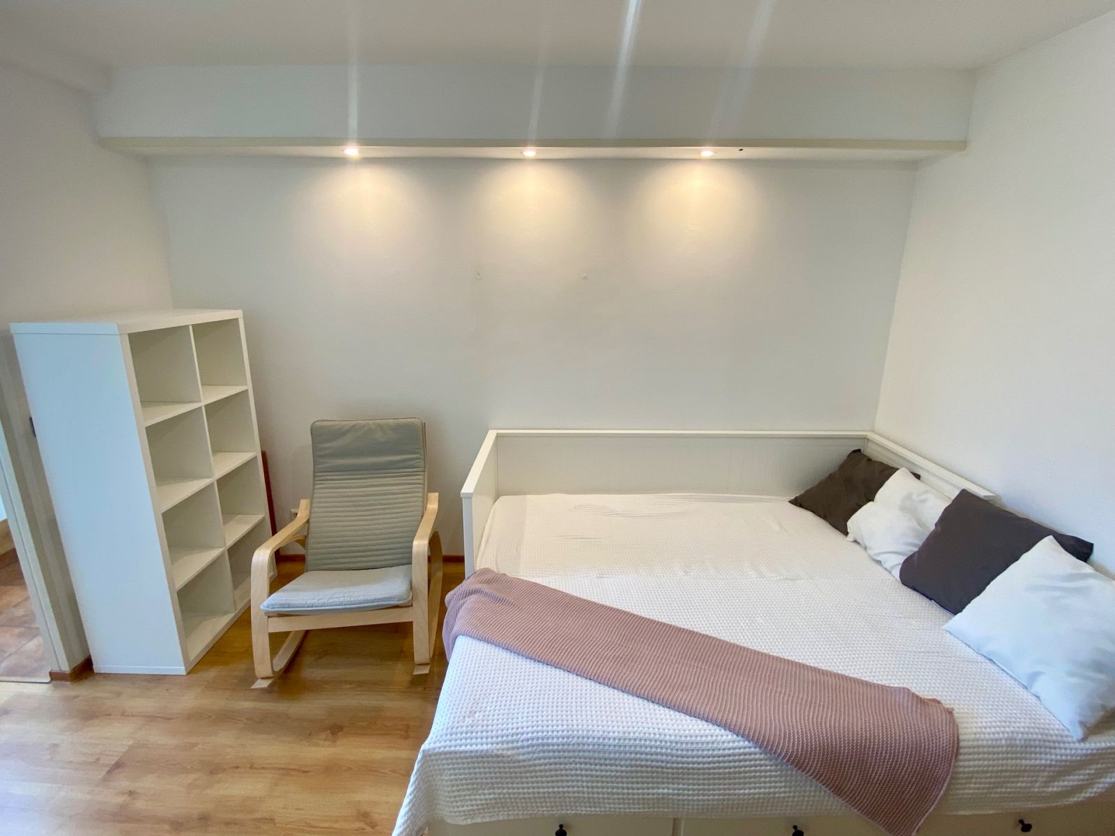 Kuželova, Praha - Letňany – fotografie 2