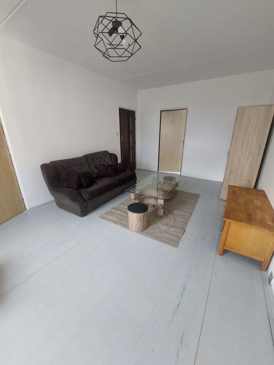 Pronájem bytu 4+1 80 m², Plzeň – náhled fotky 9