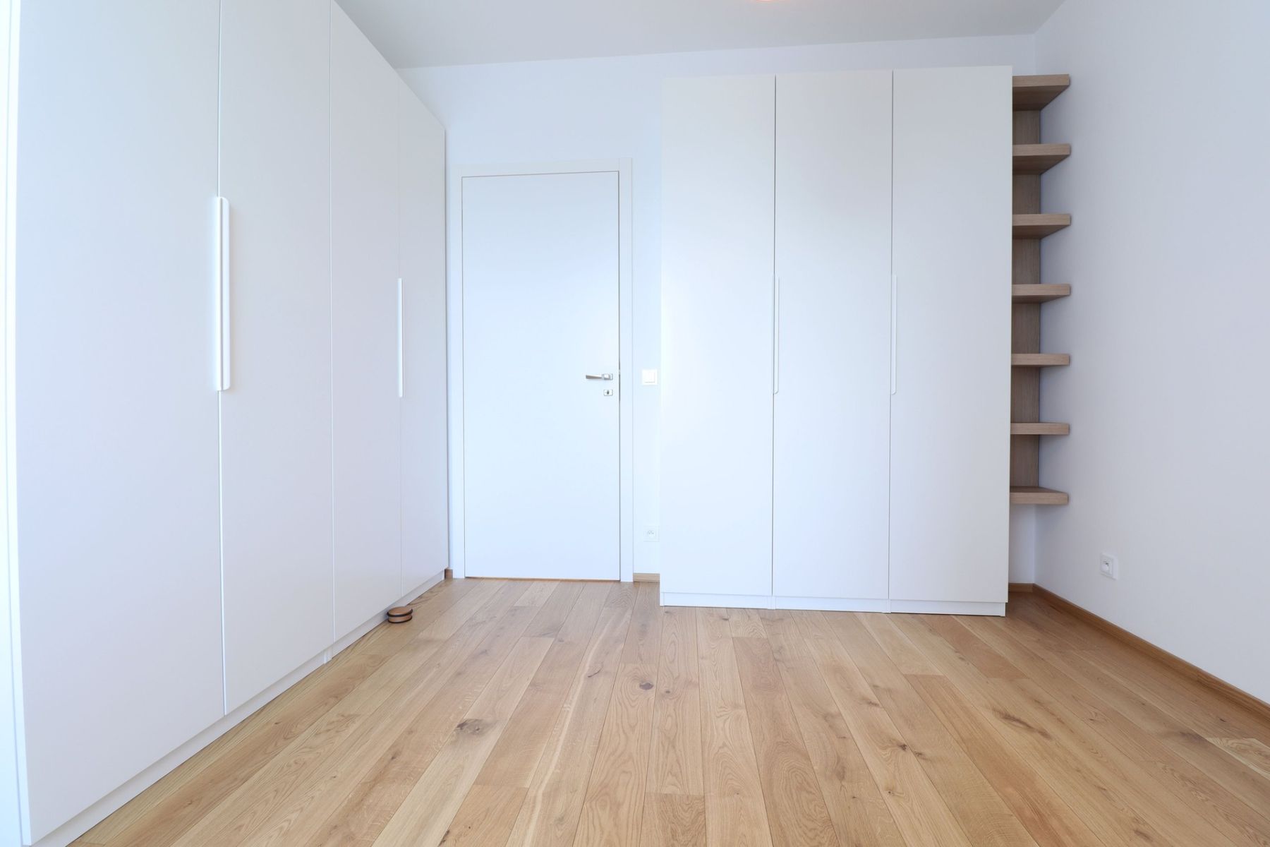 Pronájem bytu 2+kk 55 m², Praha – náhled fotky 12