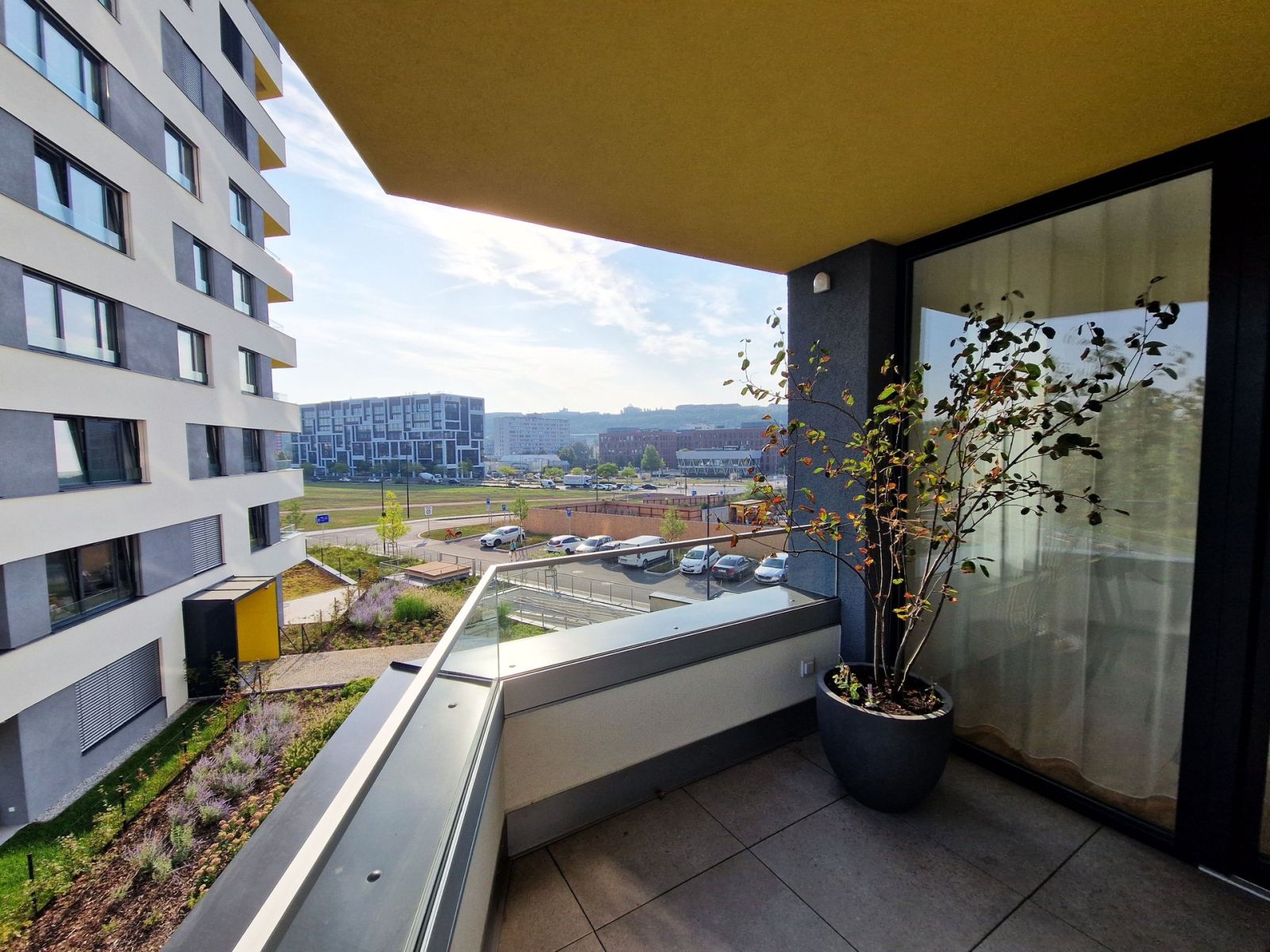 Pronájem bytu 2+kk 55 m², Praha – náhled fotky 20