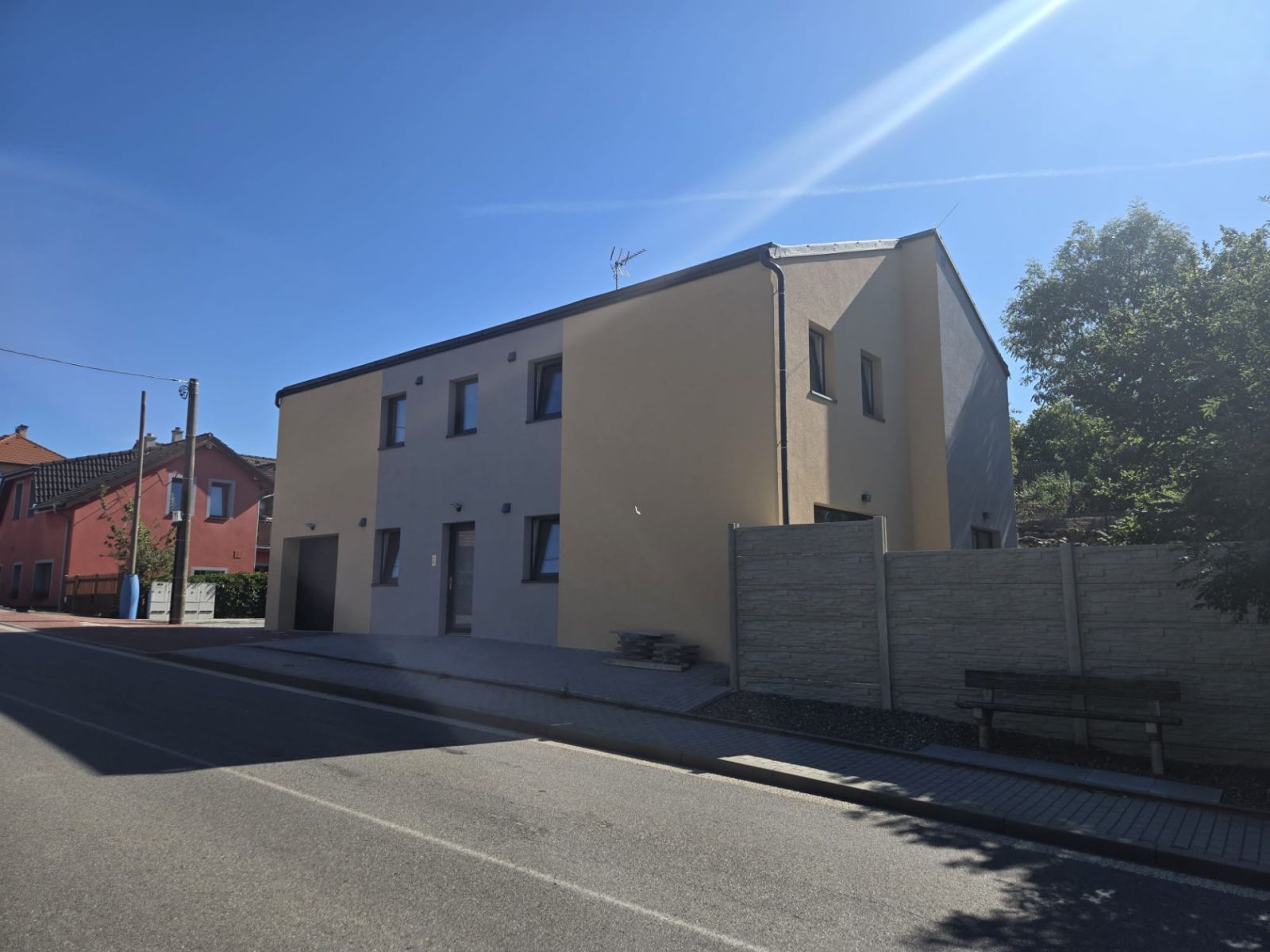 Pronájem bytu 3+kk 82 m², Divišov – náhled fotky 17