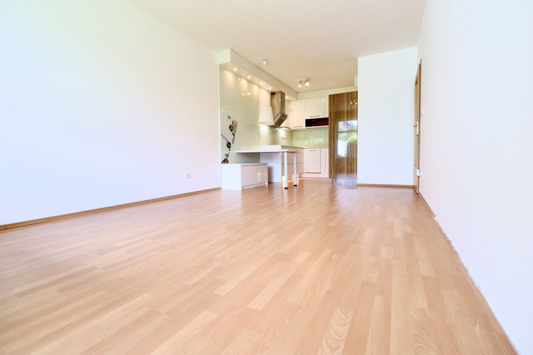 Pronájem bytu 2+kk 49 m², Praha – náhled fotky 6