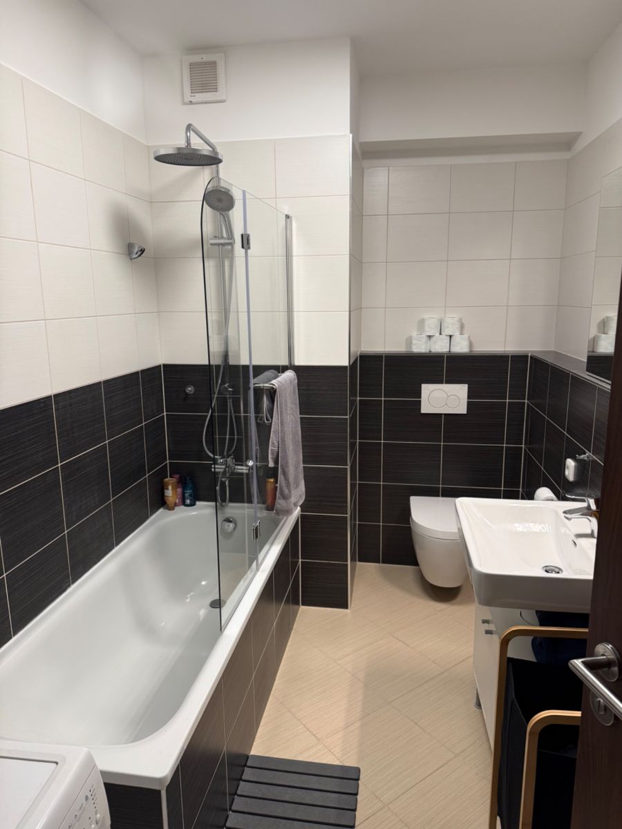 Pronájem bytu 2+kk 47 m², Praha – náhled fotky 9
