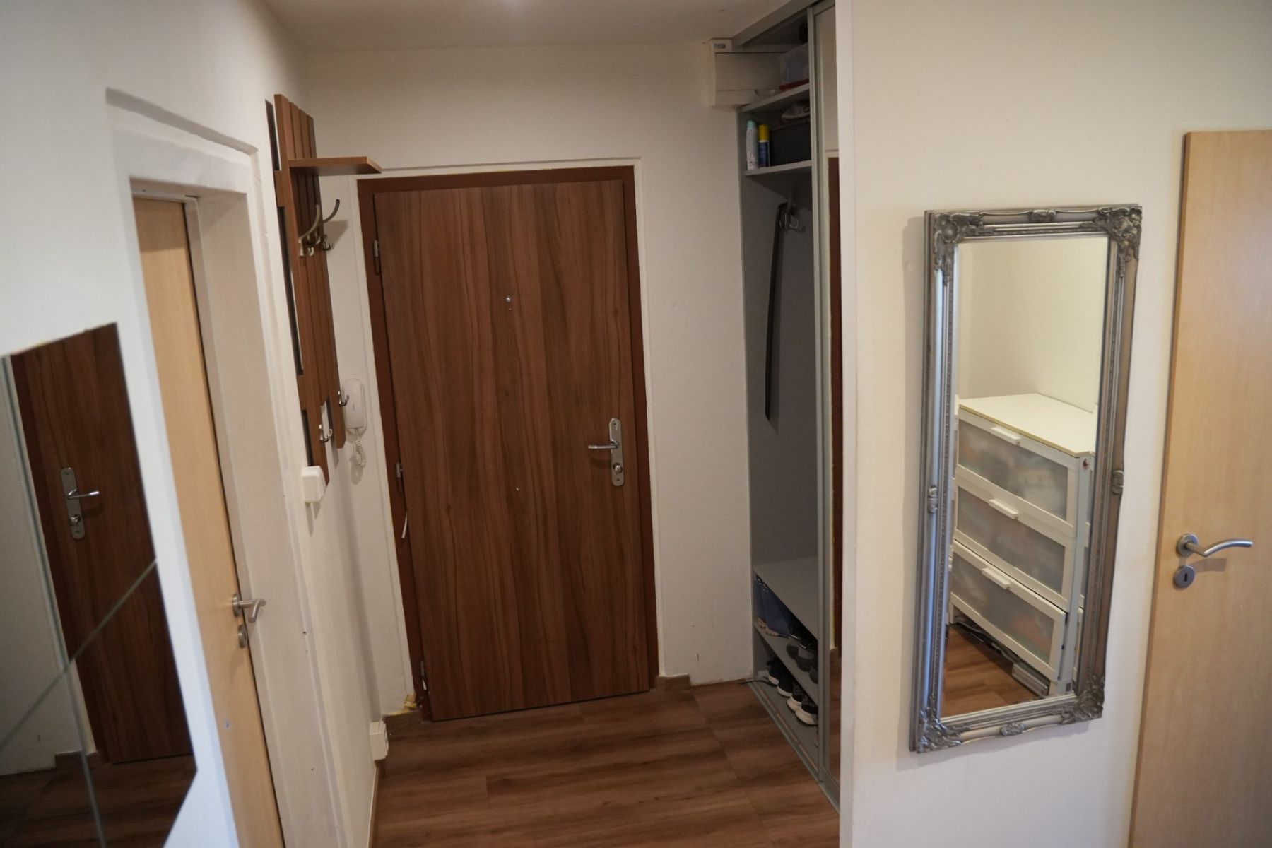 Prodej bytu 3+1 73 m², Praha – náhled fotky 11