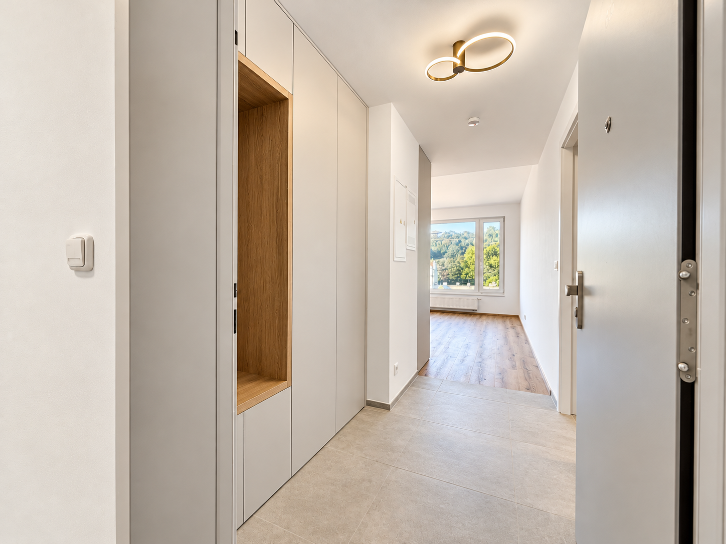 Pronájem bytu 2+kk 46 m², Praha – náhled fotky 2