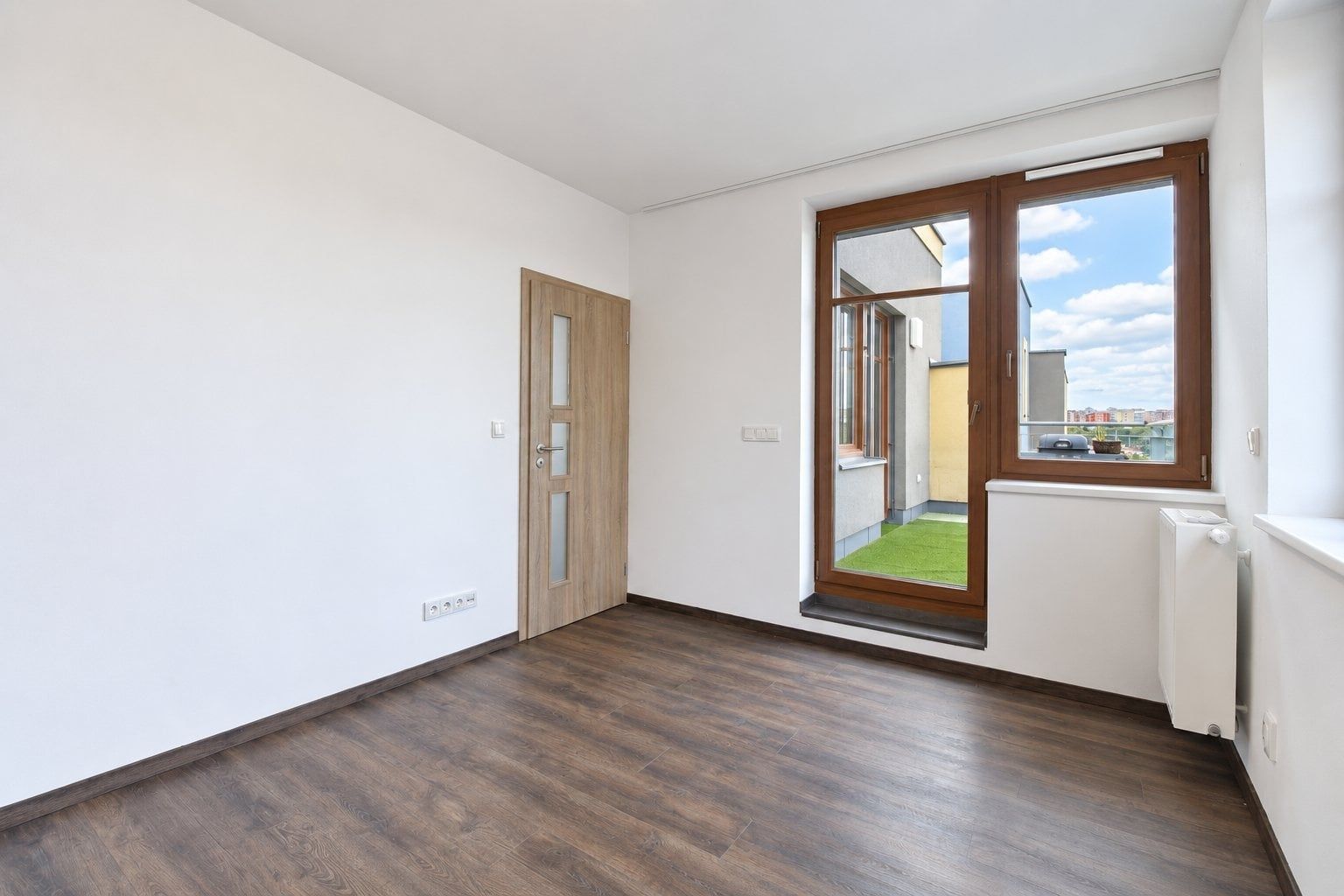 Pronájem bytu 3+kk 70 m², Praha – náhled fotky 9