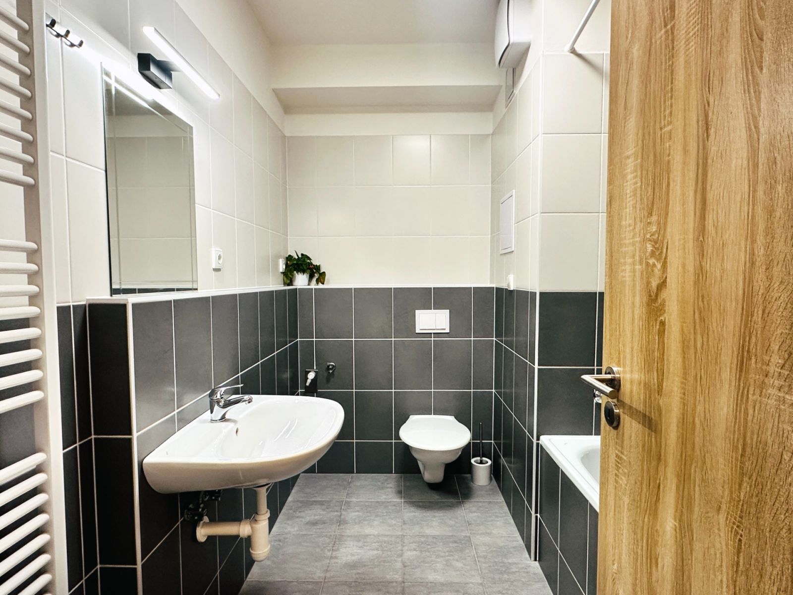 Prodej bytu 1+kk 34 m², Kladno – náhled fotky 2