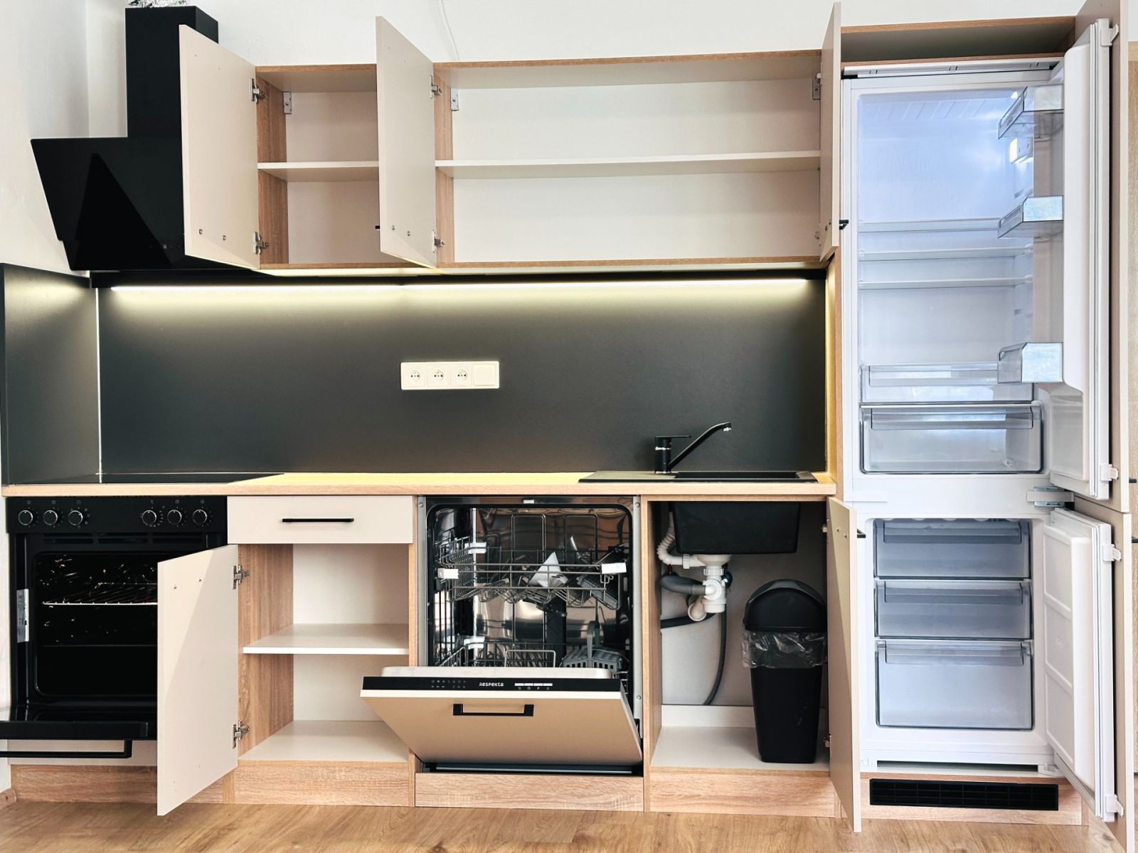 Prodej bytu 1+kk 34 m², Kladno – náhled fotky 5