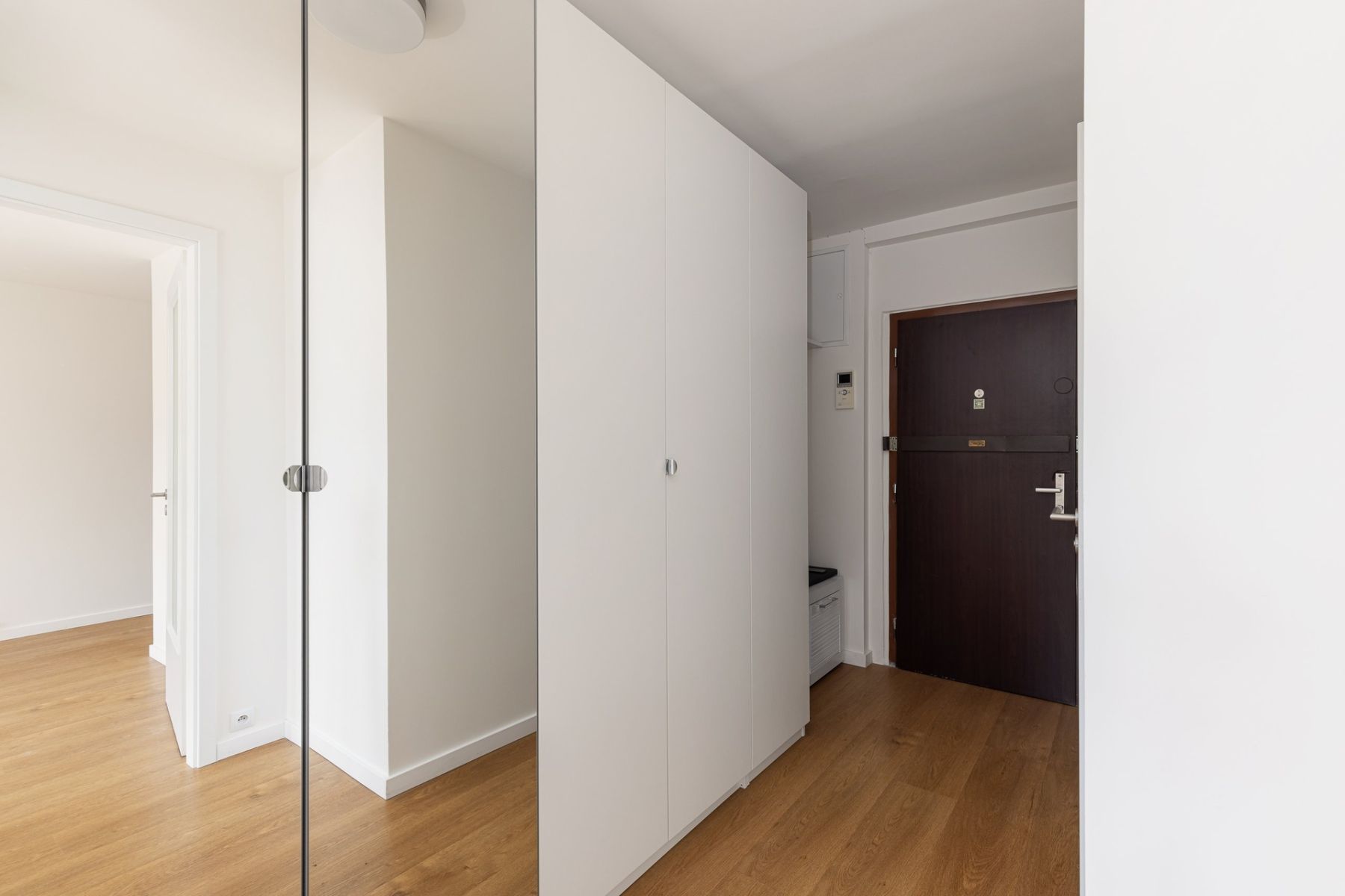 Pronájem bytu 2+kk 43 m², Praha – náhled fotky 8