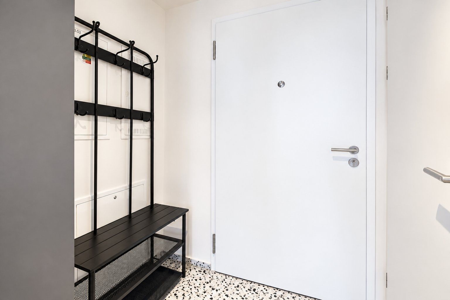 Pronájem bytu 1+kk 36 m², Praha – náhled fotky 14