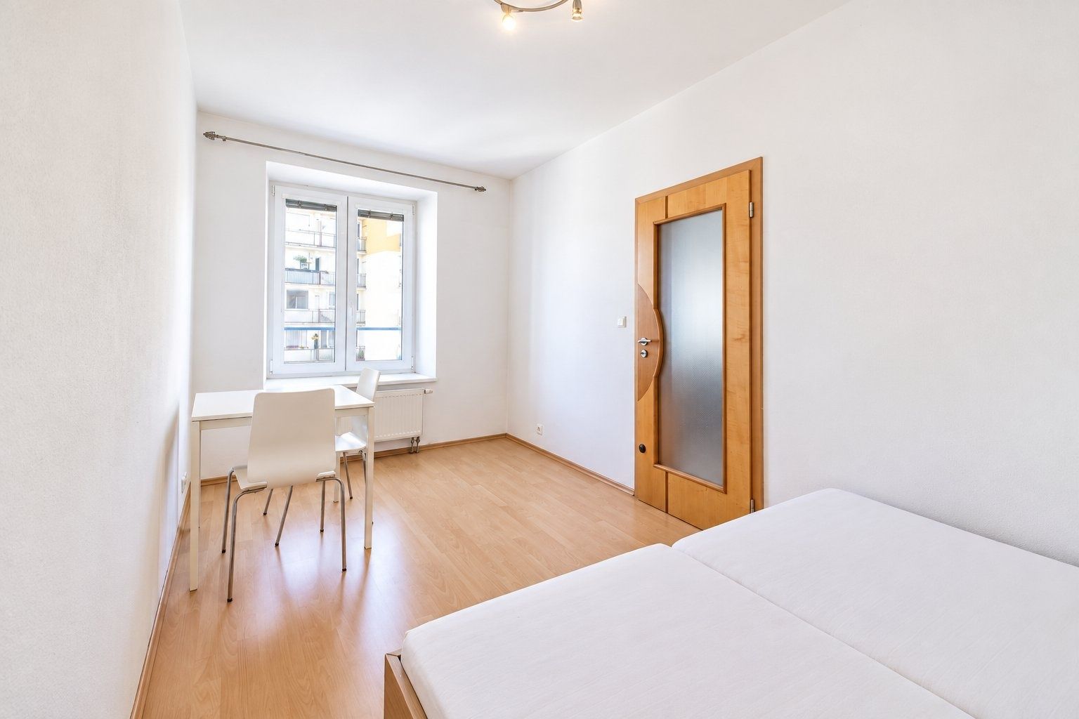 Pronájem bytu 2+kk 53 m², Benešov – náhled fotky 12