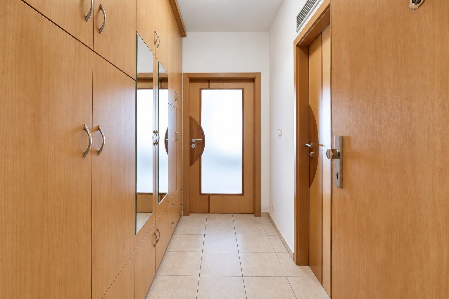 Pronájem bytu 2+kk 53 m², Benešov – náhled fotky 15