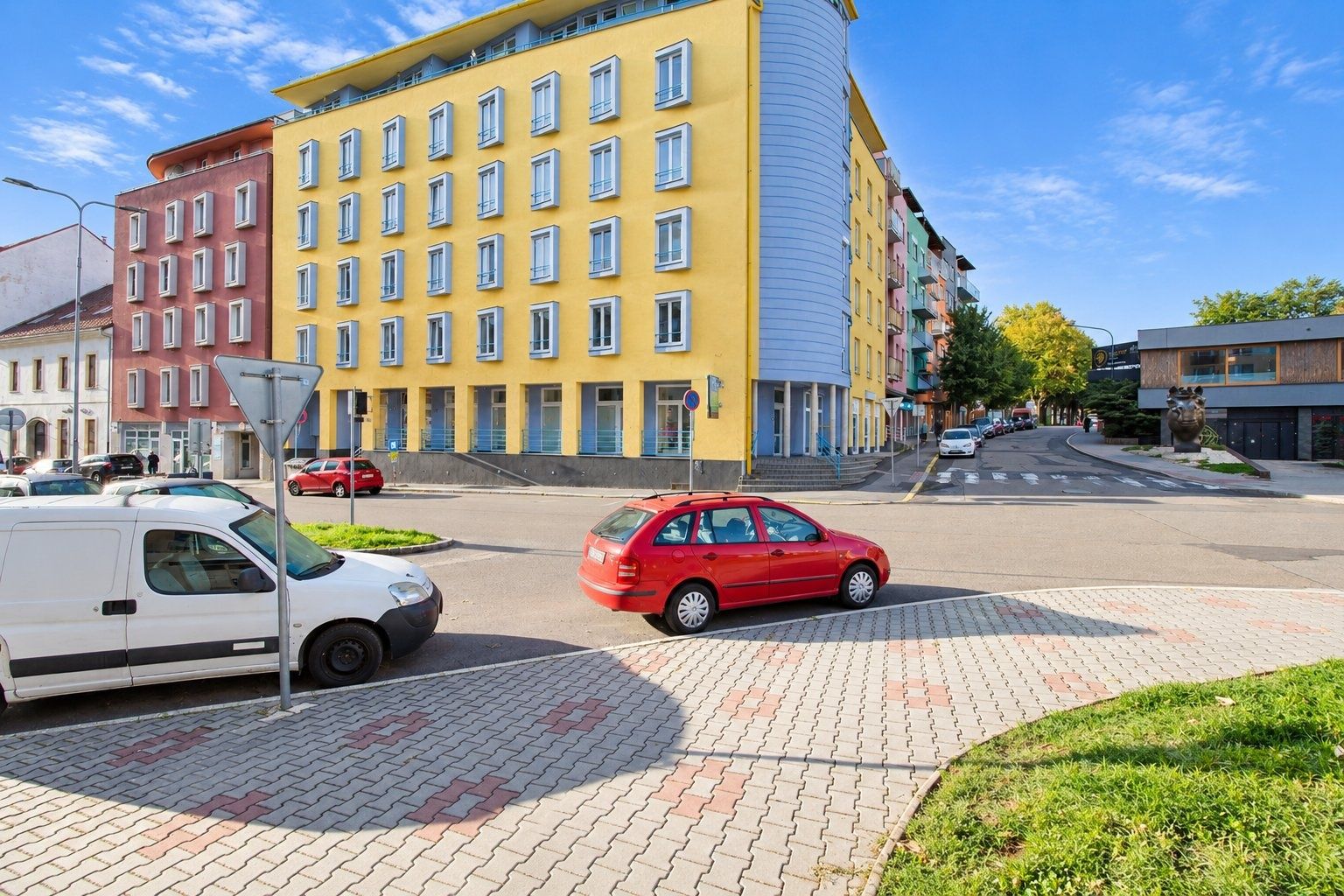 Pronájem bytu 2+kk 53 m², Benešov – náhled fotky 22