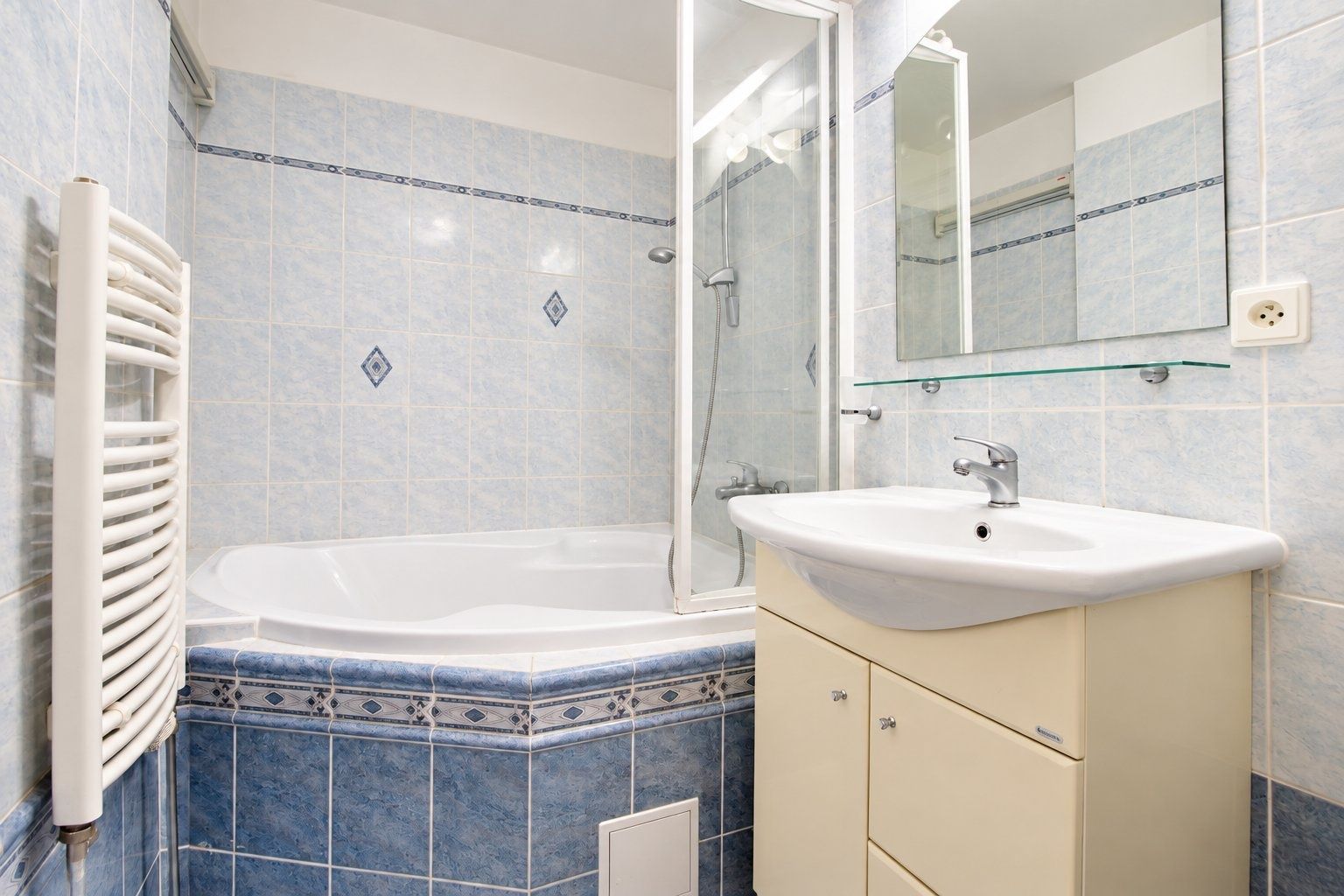 Pronájem bytu 2+kk 53 m², Benešov – náhled fotky 3