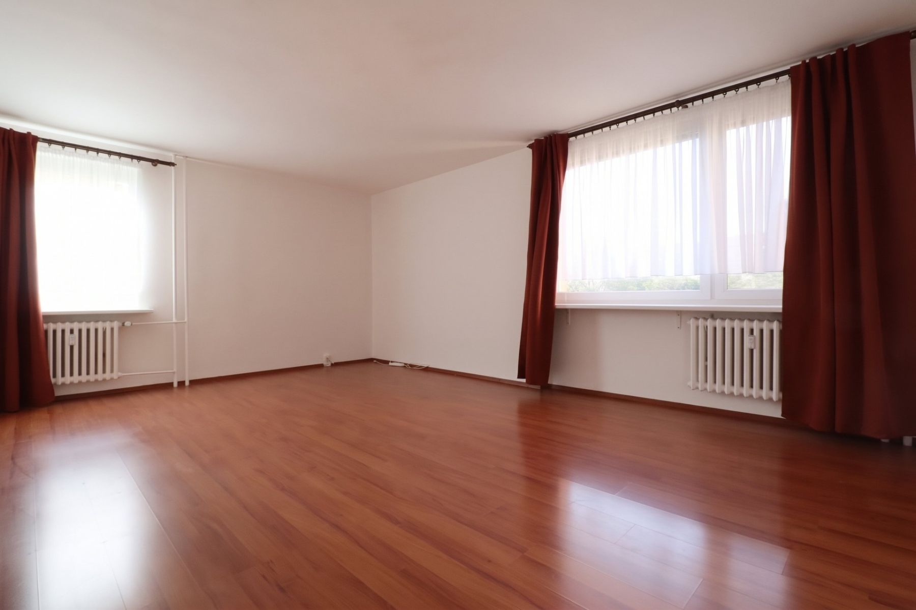 Pronájem bytu 3+1 72 m², Praha – náhled fotky 2