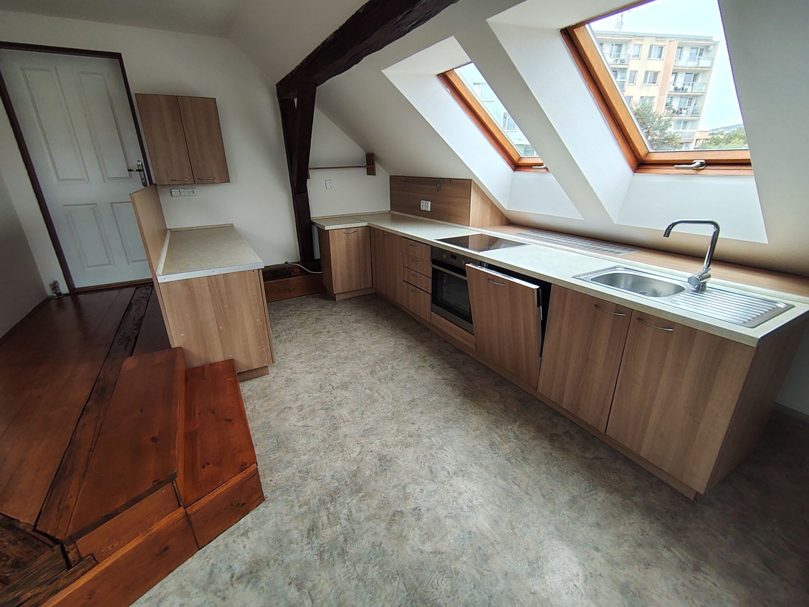 Pronájem bytu 4+kk 106 m², Litoměřice – náhled fotky 8