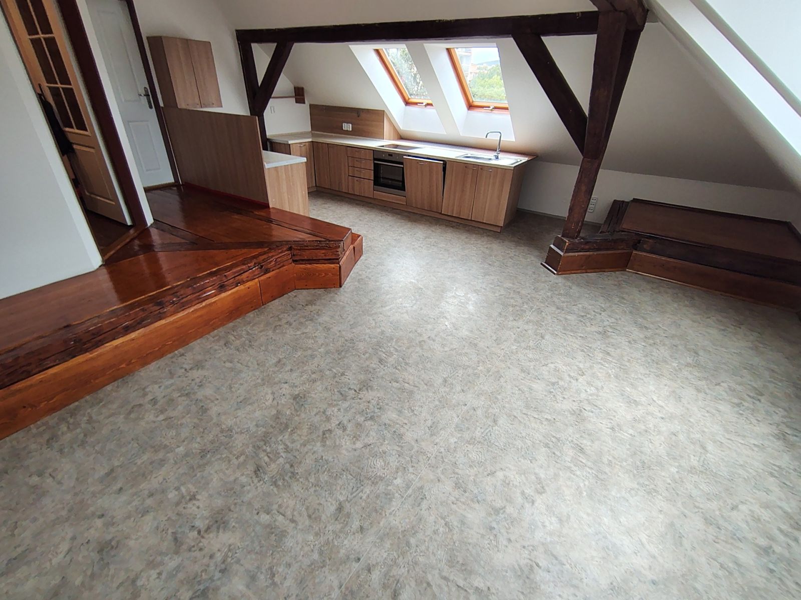 Pronájem bytu 4+kk 106 m², Litoměřice – náhled fotky 6