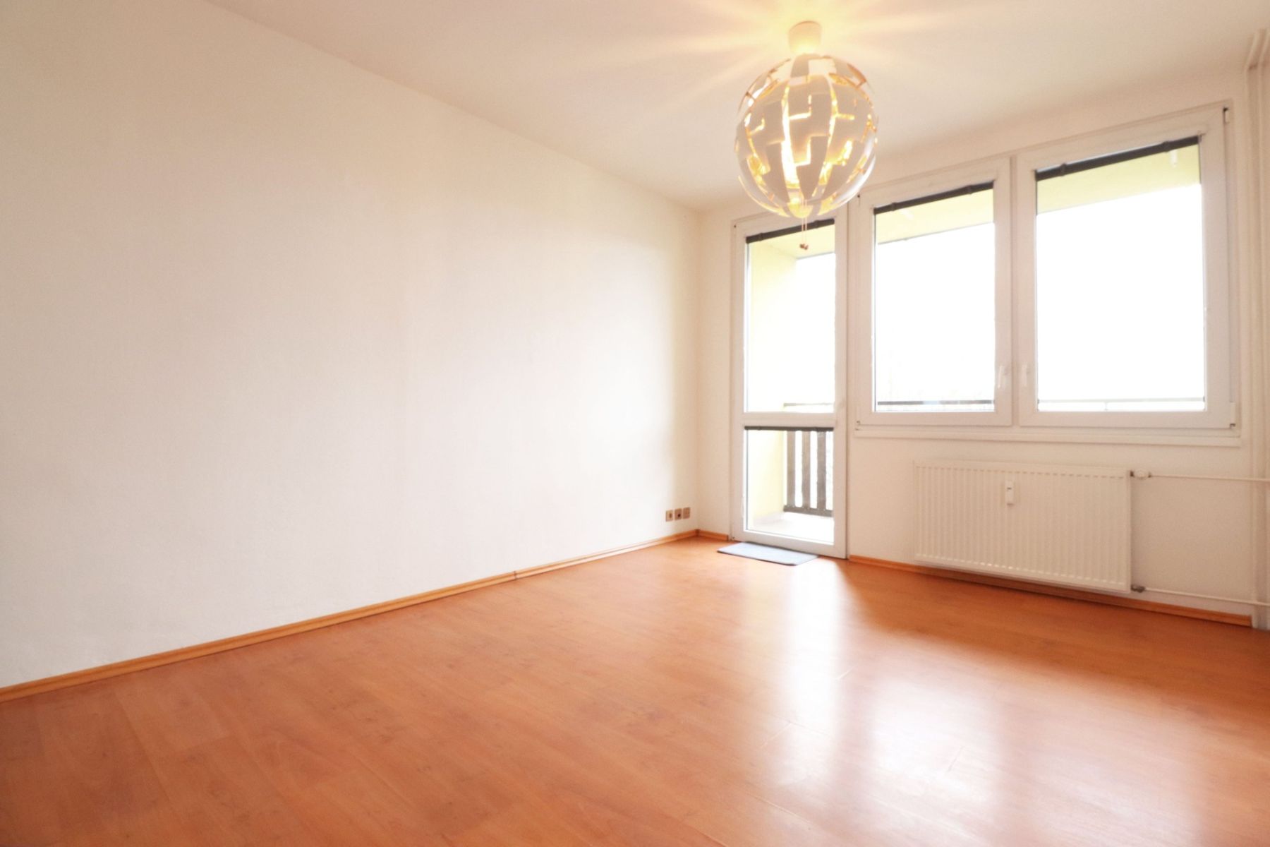 Pronájem bytu 2+kk 46 m², Milovice – náhled fotky 2
