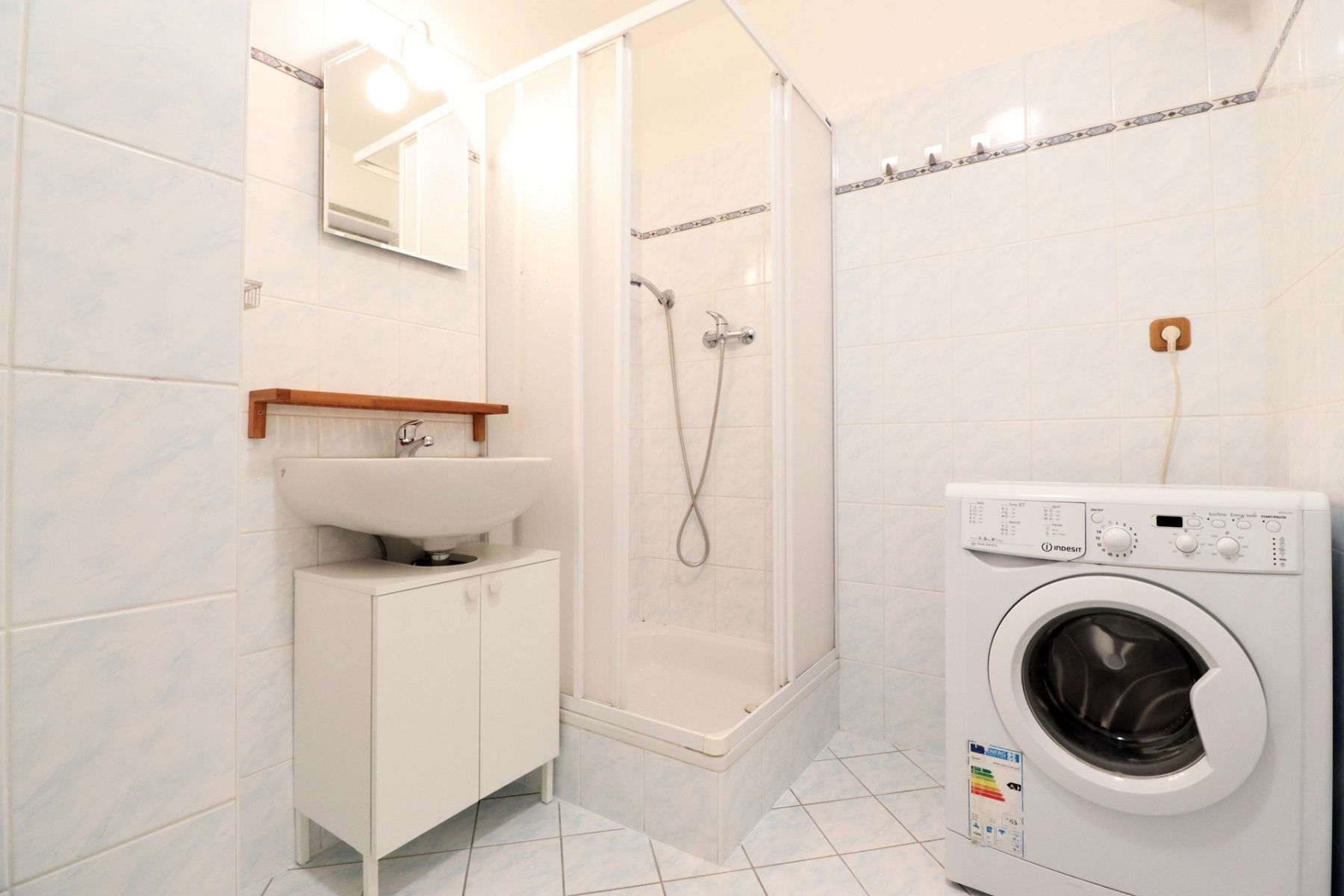 Pronájem bytu 2+kk 46 m², Milovice – náhled fotky 9