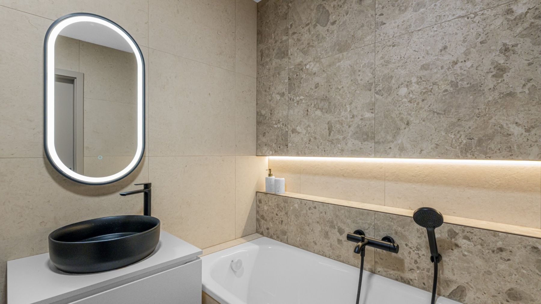 Prodej bytu 2+kk 44 m², Praha – náhled fotky 15