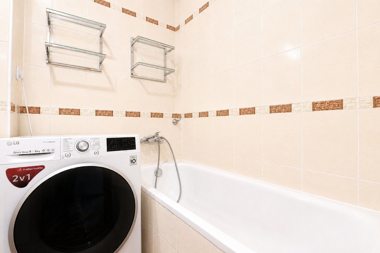 Pronájem bytu 2+kk 52 m², Praha – náhled fotky 8