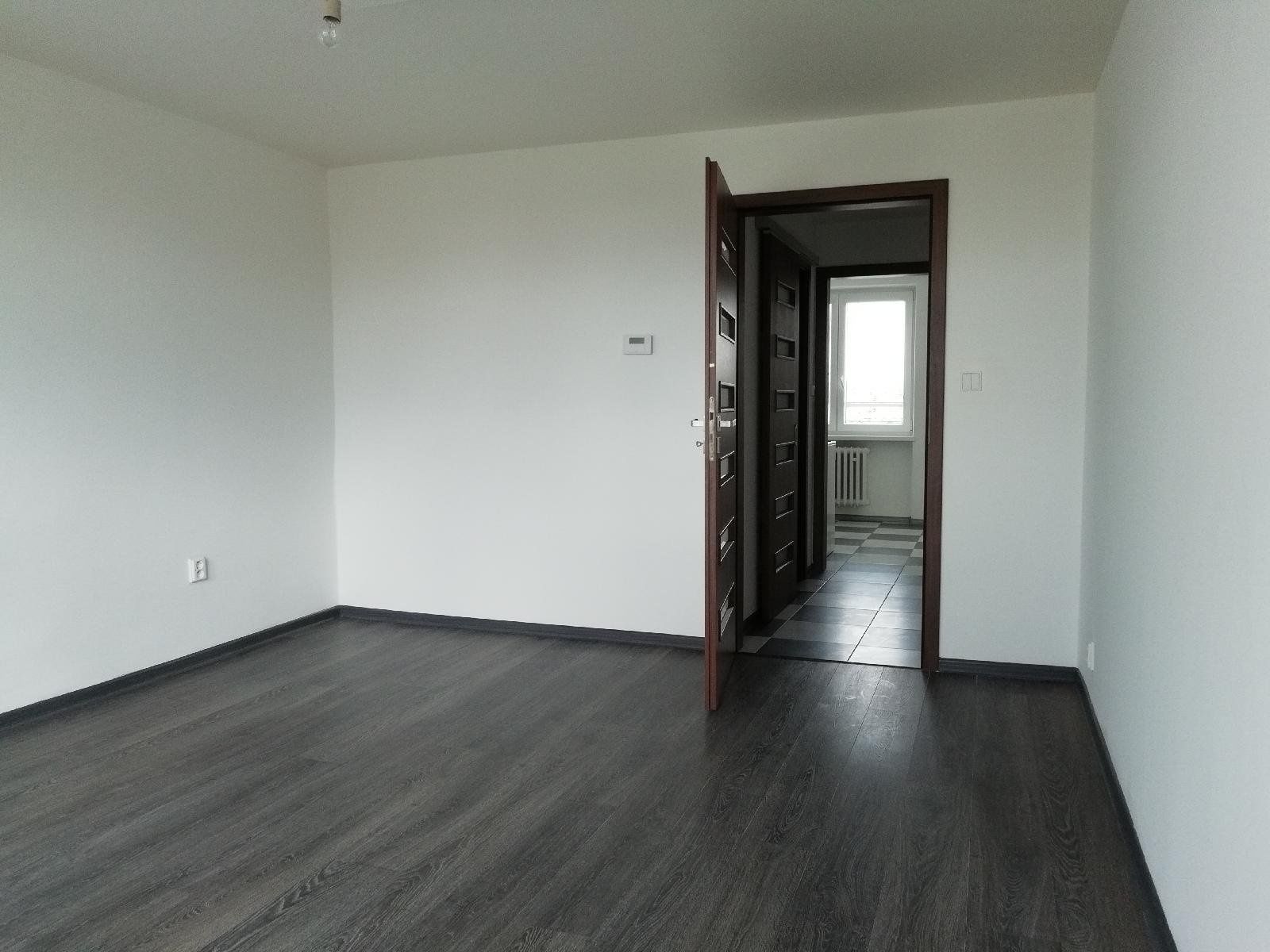 Pronájem bytu 2+1 53 m², Orlová – náhled fotky 3