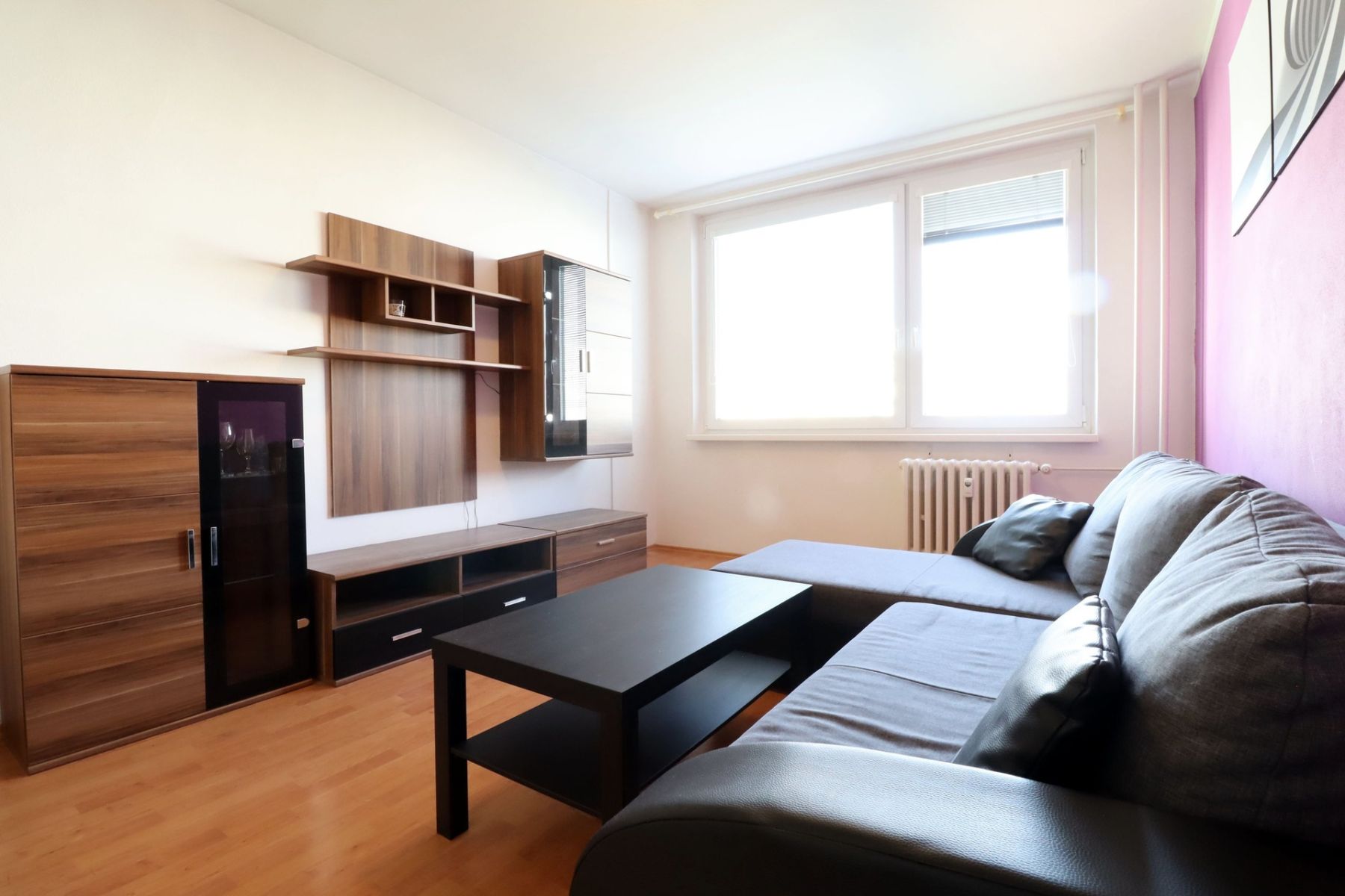 Pronájem bytu 2+kk, 43 m² (6 z 9)