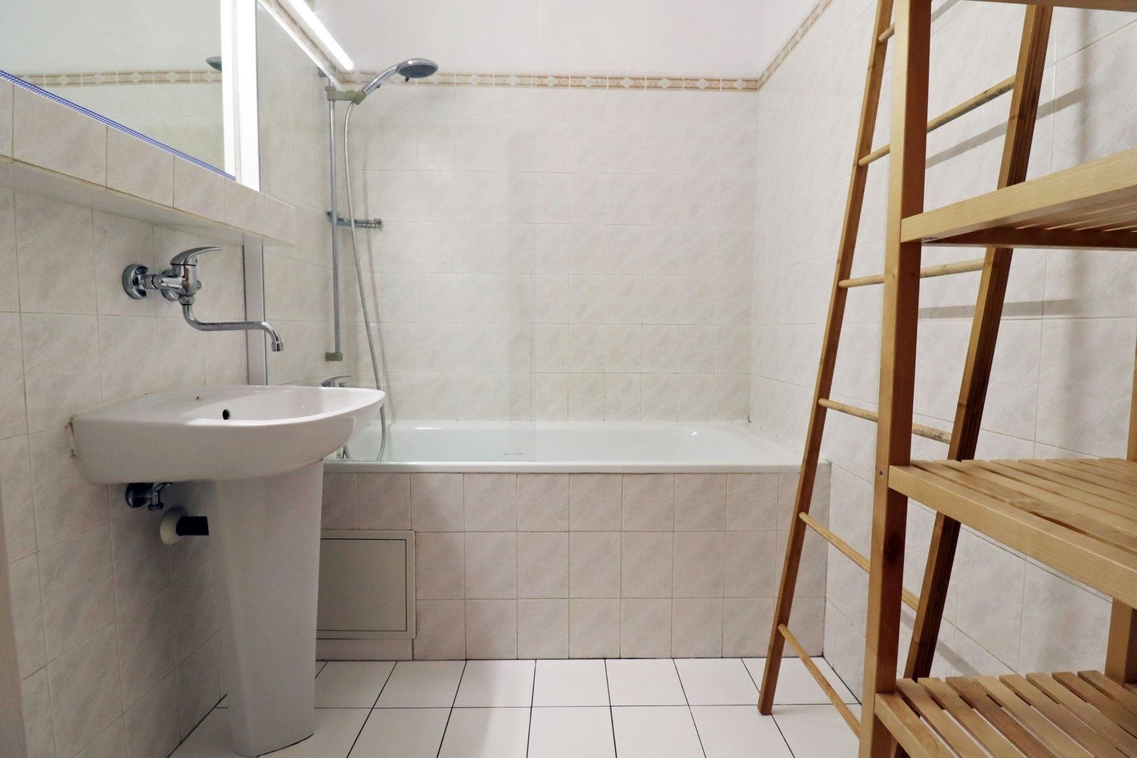 Pronájem bytu 3+kk 71 m², Praha – náhled fotky 11