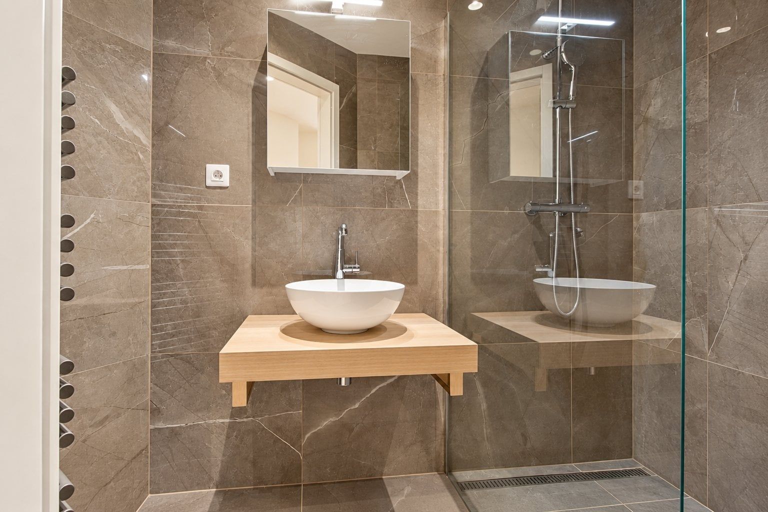 Pronájem bytu 2+kk 57 m², Praha – náhled fotky 12