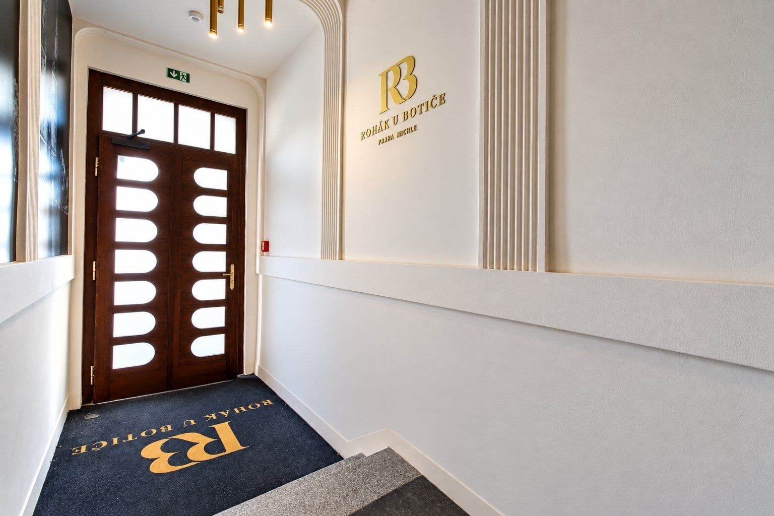 Pronájem bytu 2+kk 57 m², Praha – náhled fotky 17