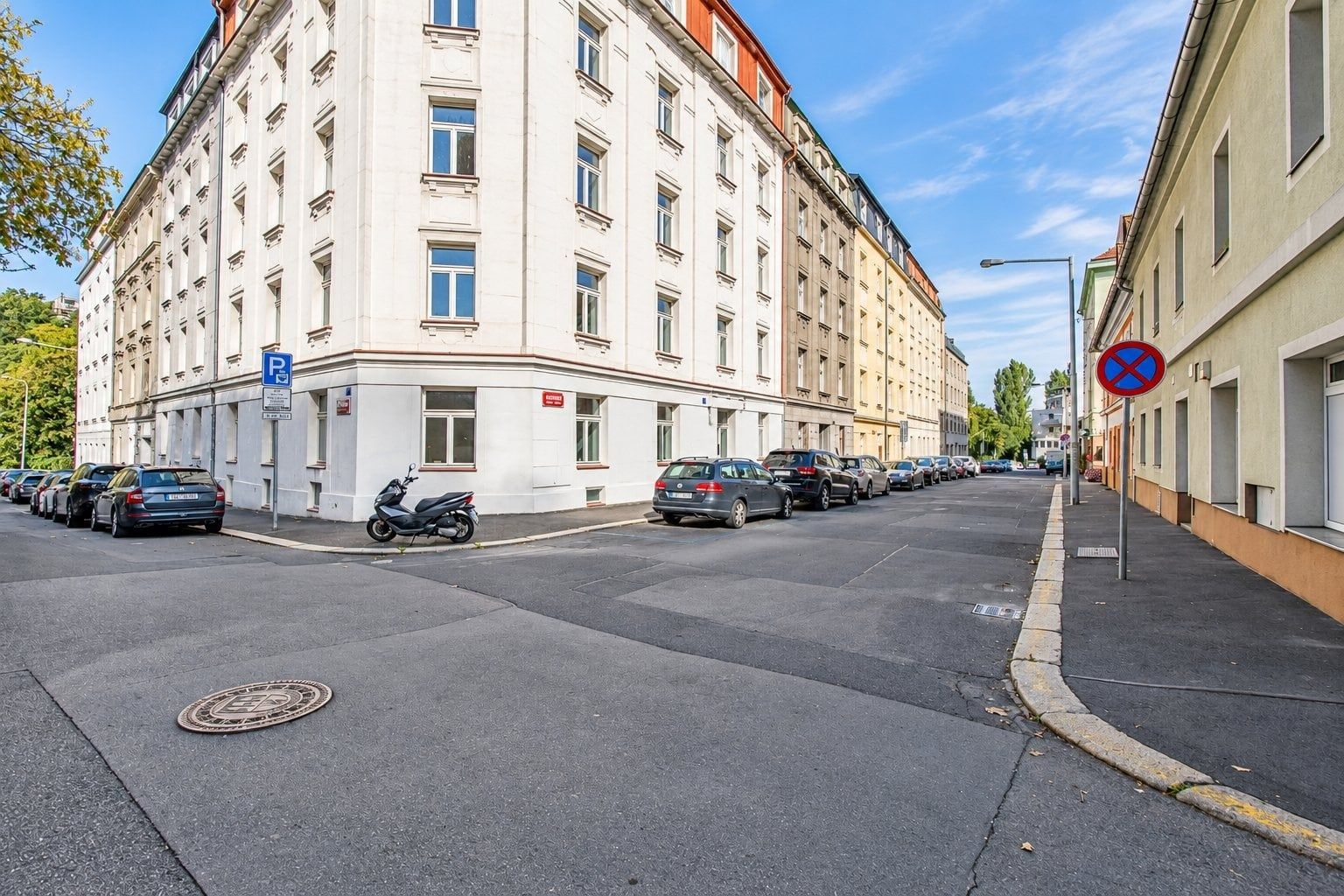 Pronájem bytu 2+kk 57 m², Praha – náhled fotky 19