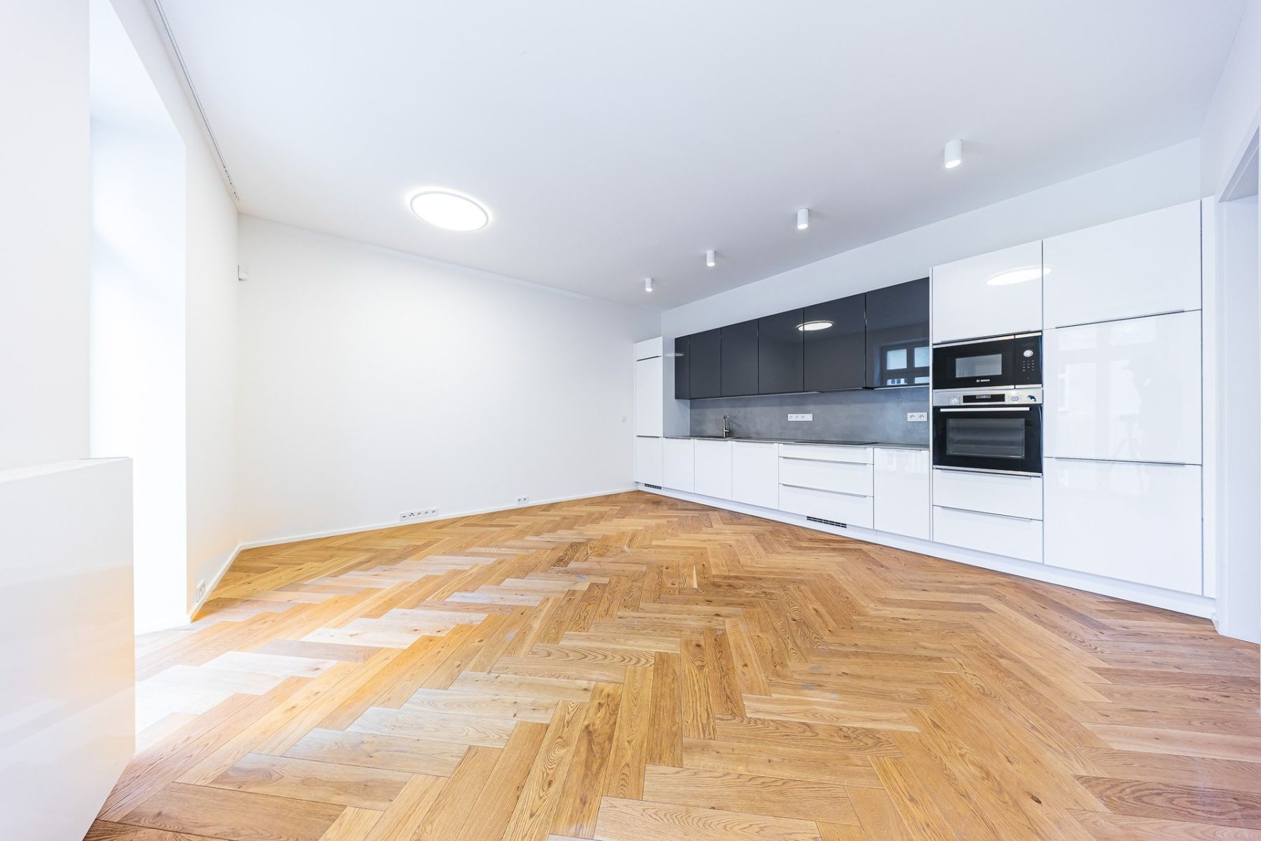 Pronájem bytu 2+kk 52 m², Praha – náhled fotky 6
