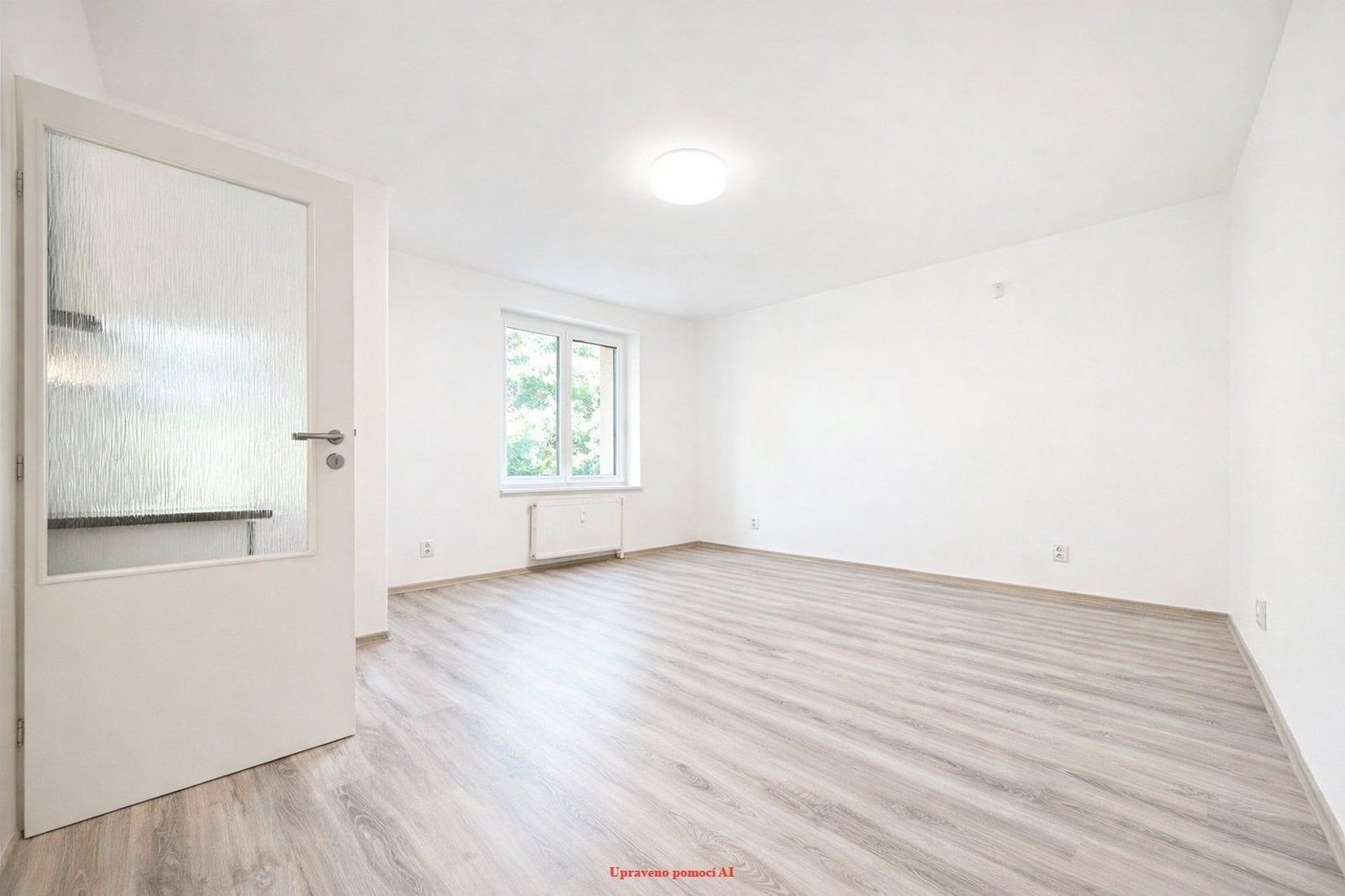 Квартира 1+kk в оренду, 29 м² (3 з 14)