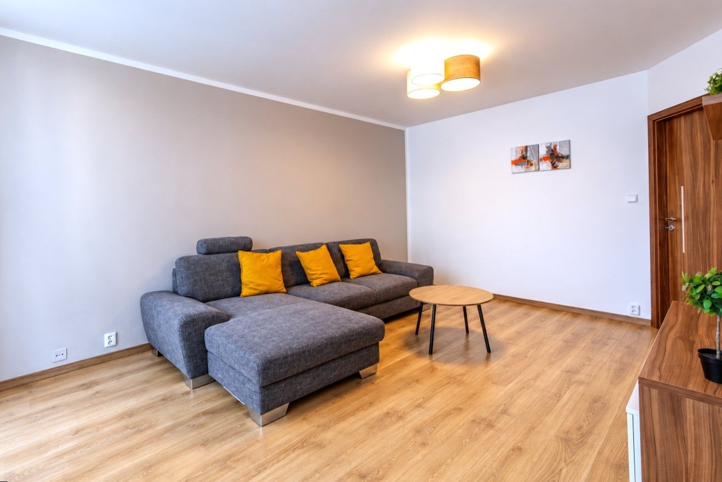 Pronájem bytu 3+kk, 72 m² (7 z 22)