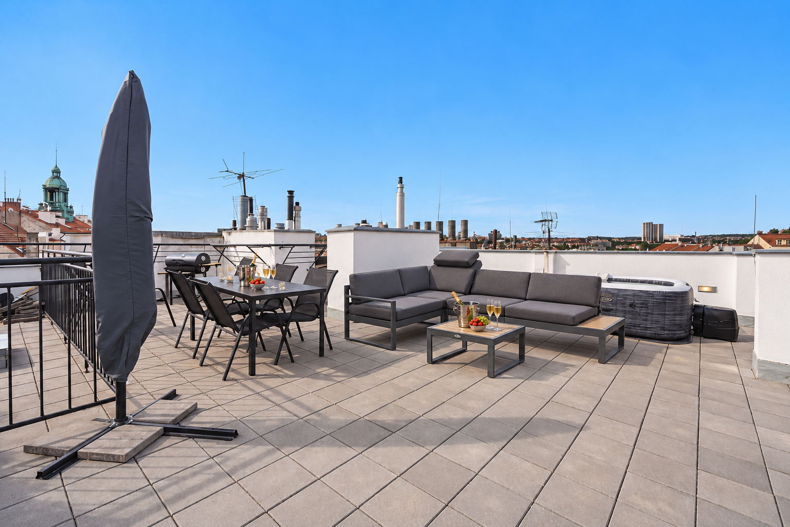 Pronájem bytu 2+kk, 145 m², Praha