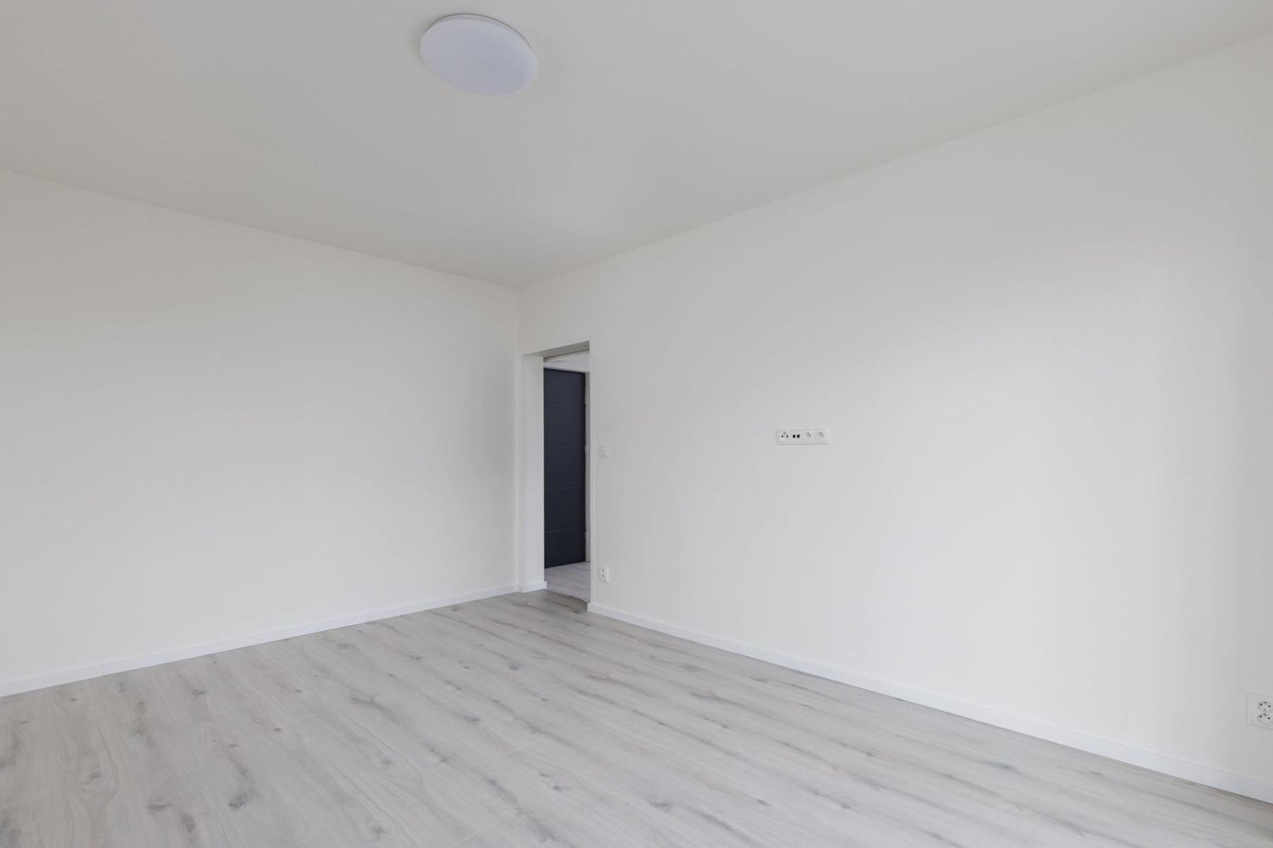 Pronájem bytu 2+1 53 m², Praha – náhled fotky 7