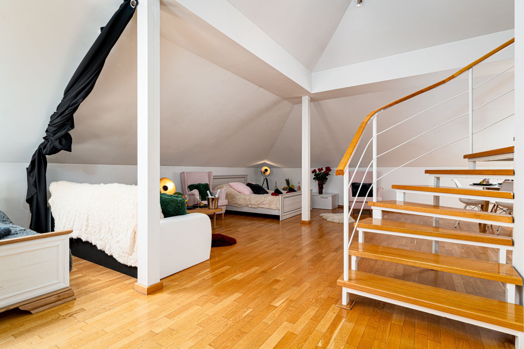 Pronájem bytu 124 m², Praha – náhled fotky 14