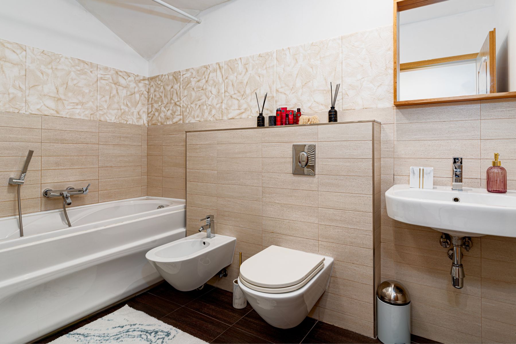 Pronájem bytu 124 m², Praha – náhled fotky 31