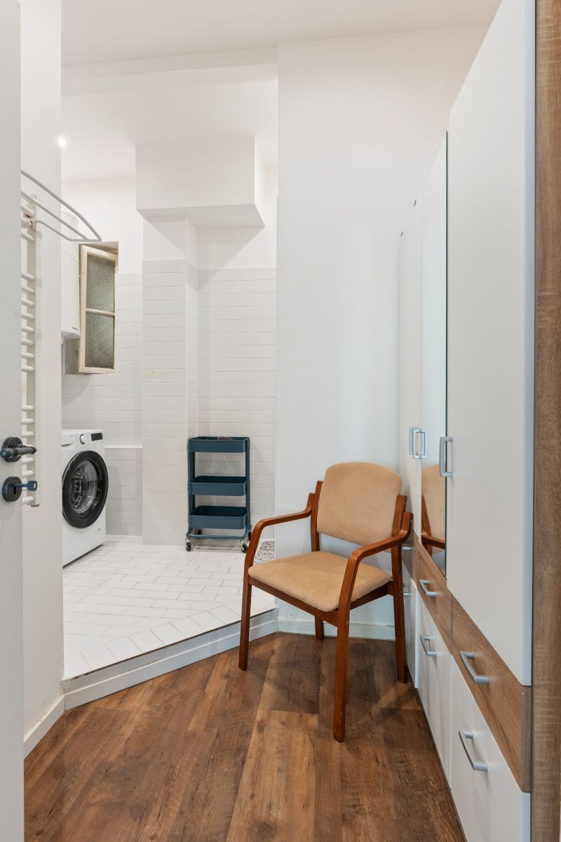 Pronájem bytu 84 m², Praha – náhled fotky 16