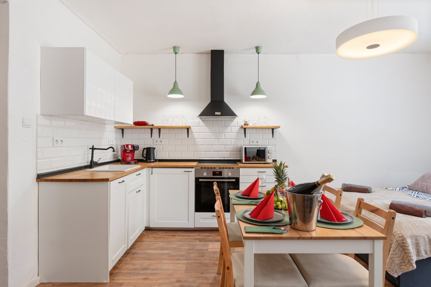 Pronájem bytu 84 m², Praha – náhled fotky 23