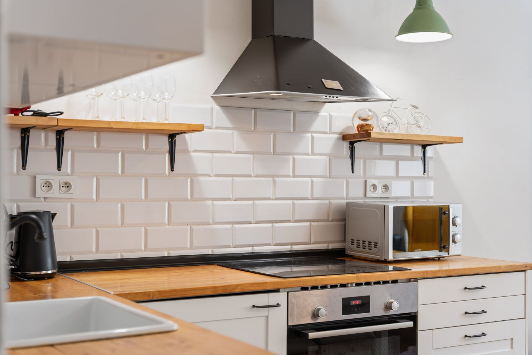 Pronájem bytu 84 m², Praha – náhled fotky 26