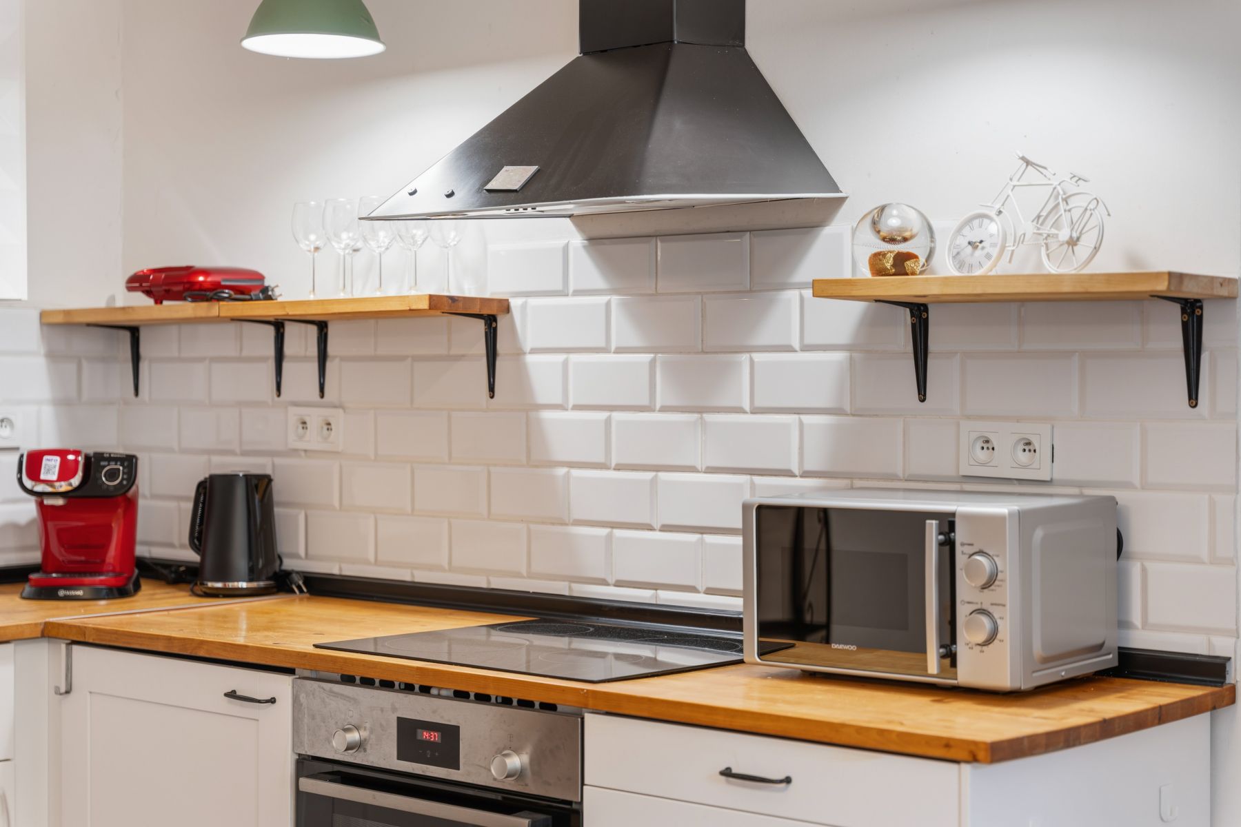 Pronájem bytu 84 m², Praha – náhled fotky 34