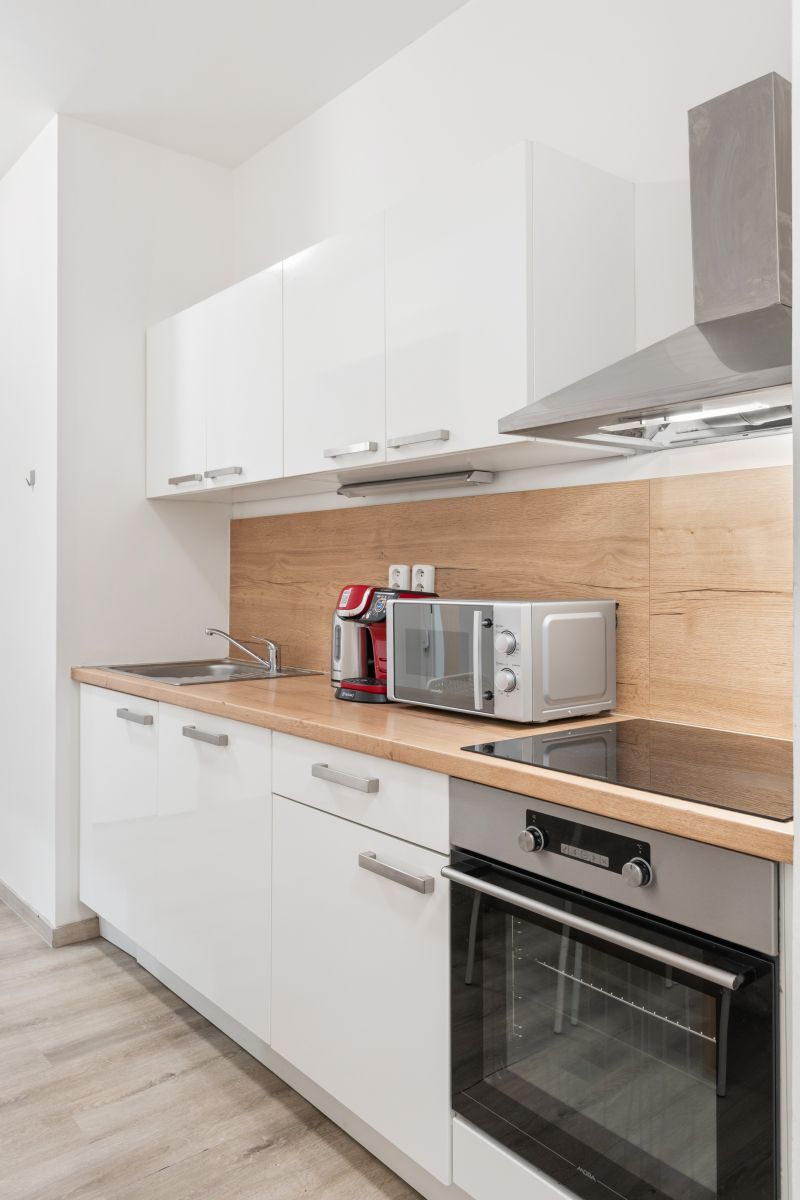 Pronájem bytu 60 m², Praha – náhled fotky 17