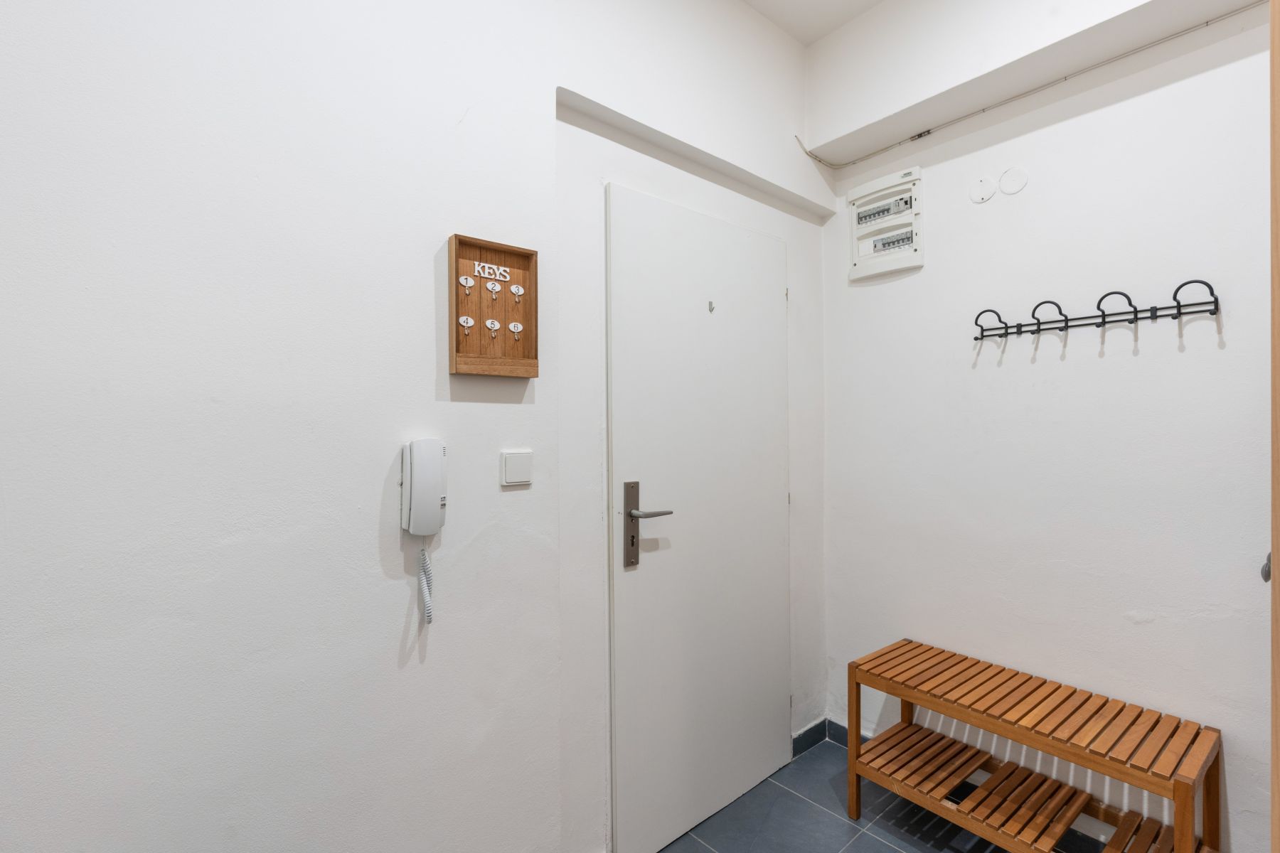 Pronájem bytu 60 m², Praha – náhled fotky 23