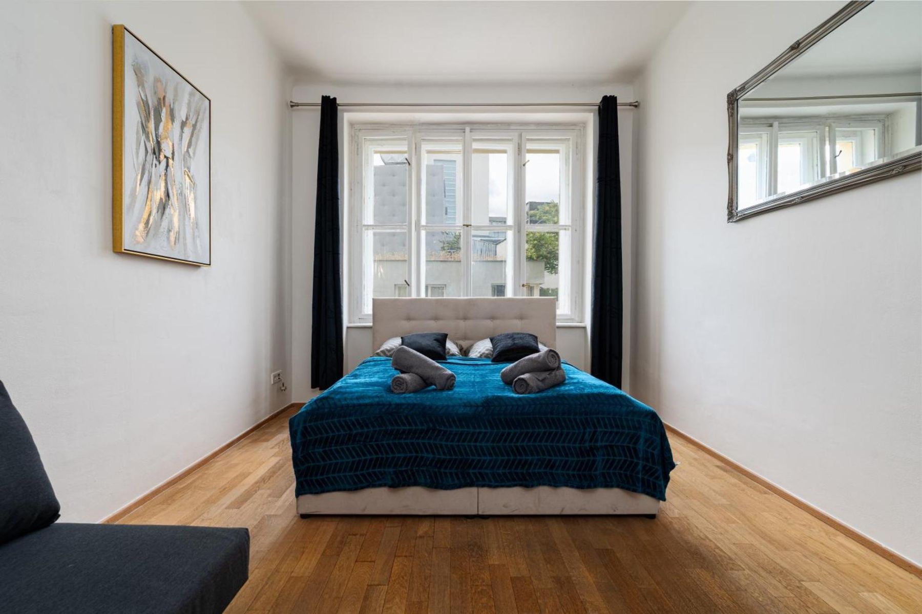 Ortenovo náměstí, Praha - Holešovice – fotografie 3