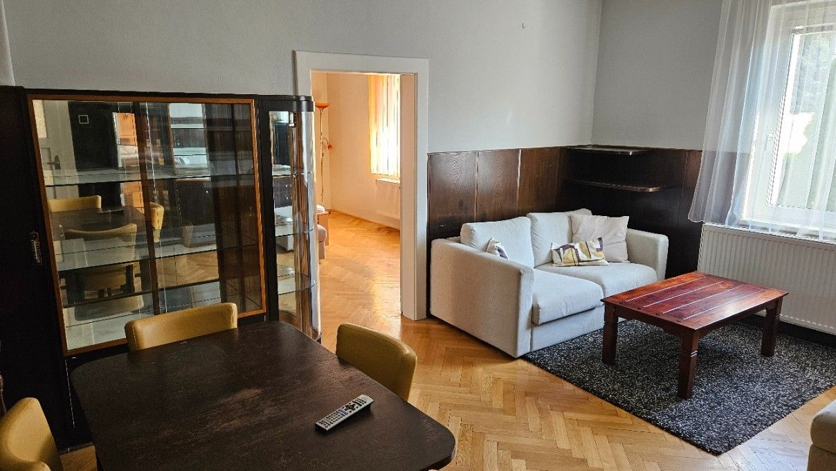 Pronájem bytu 5+1 120 m², Poděbrady – náhled fotky 2