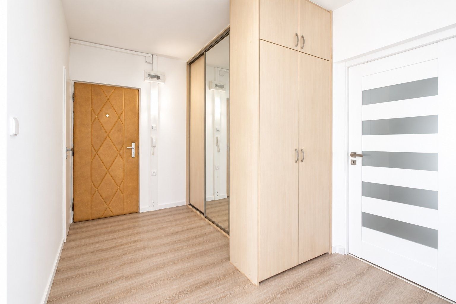 Wohnung 4+1 zur Miete, 77 m² (17 von 25)
