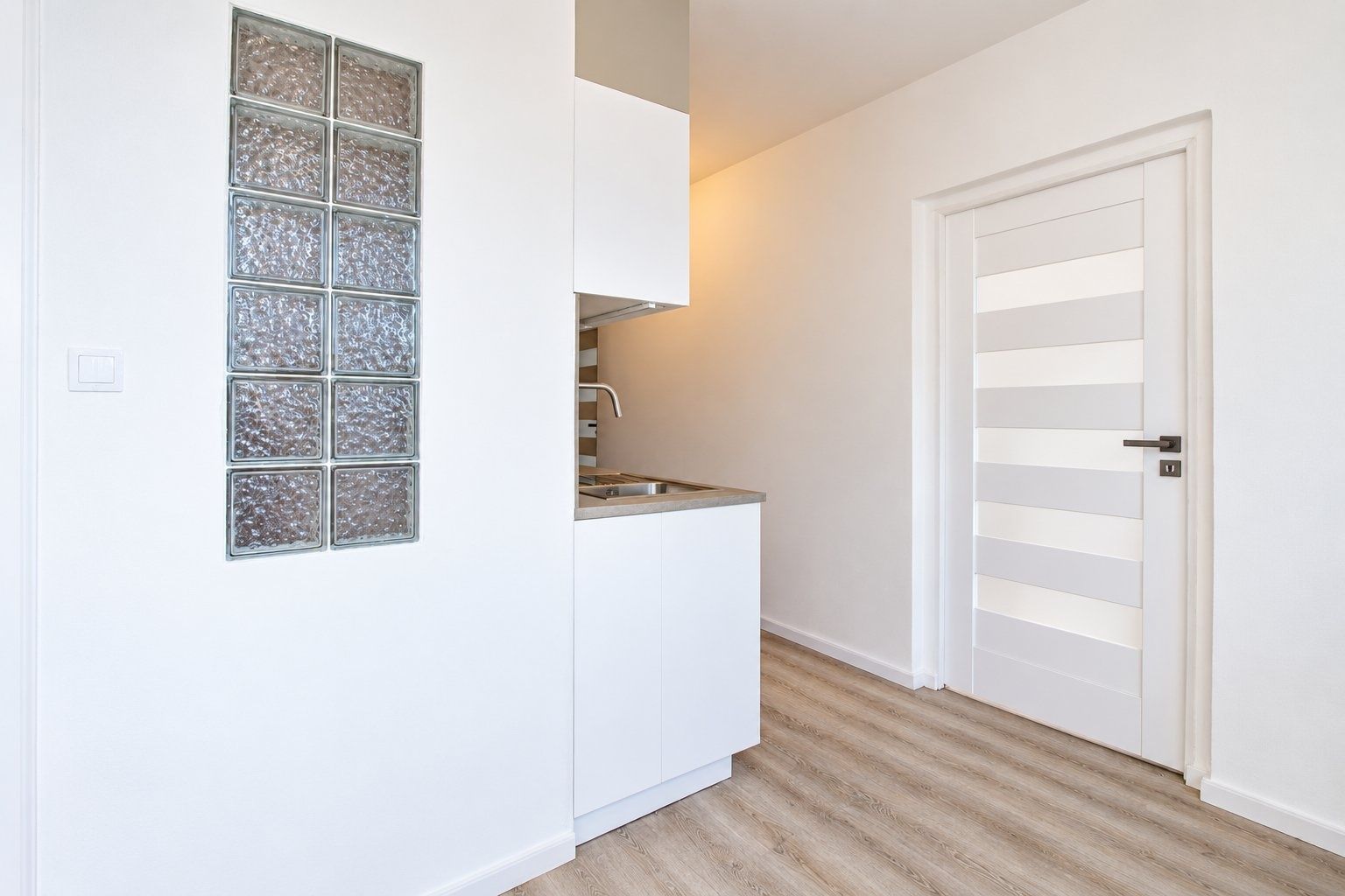 Wohnung 4+1 zur Miete, 77 m² (8 von 25)