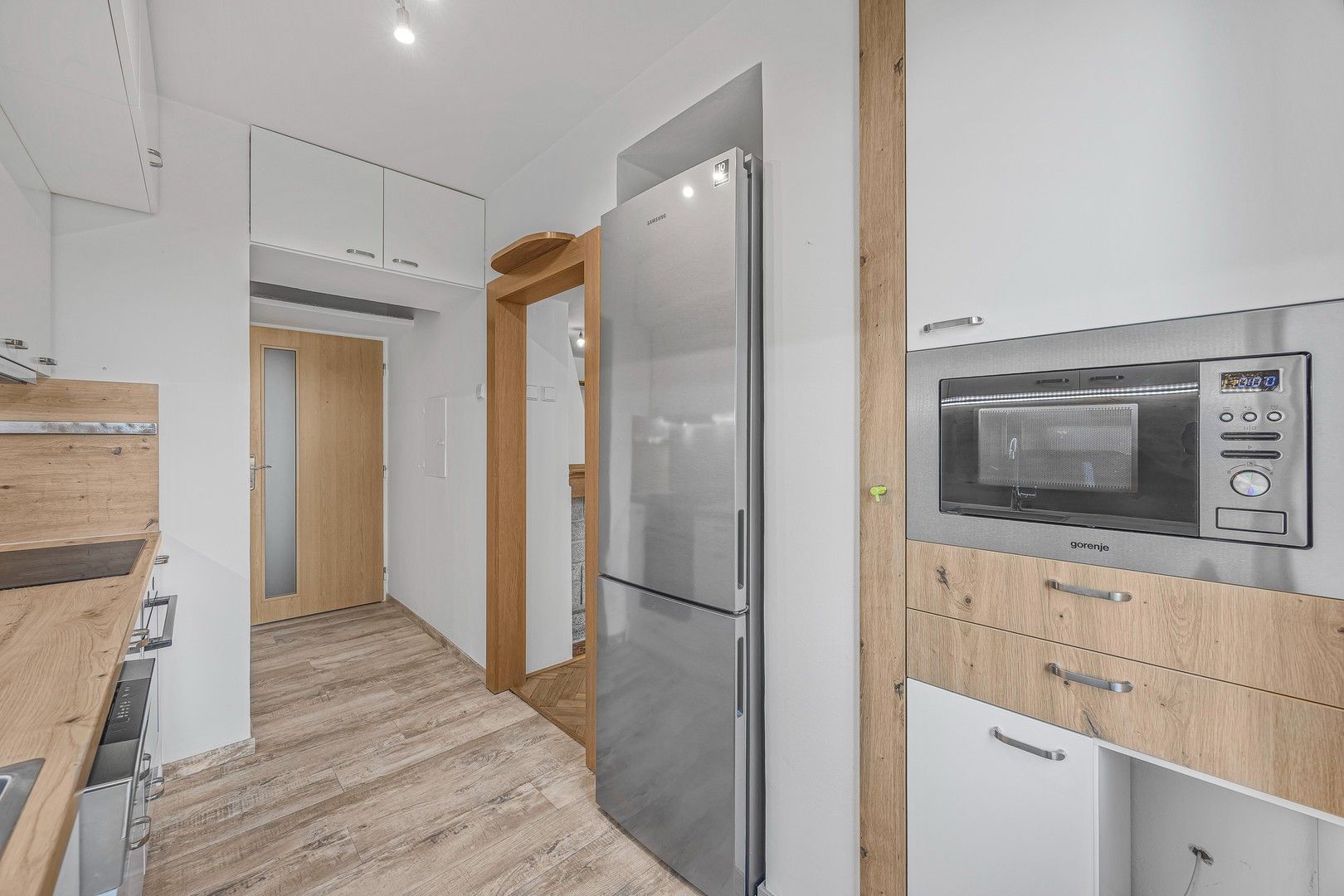 Pronájem bytu 3+1 71 m², Praha – náhled fotky 3