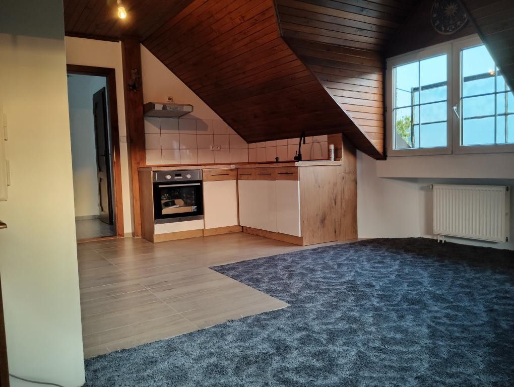 Pronájem bytu 3+kk 100 m²